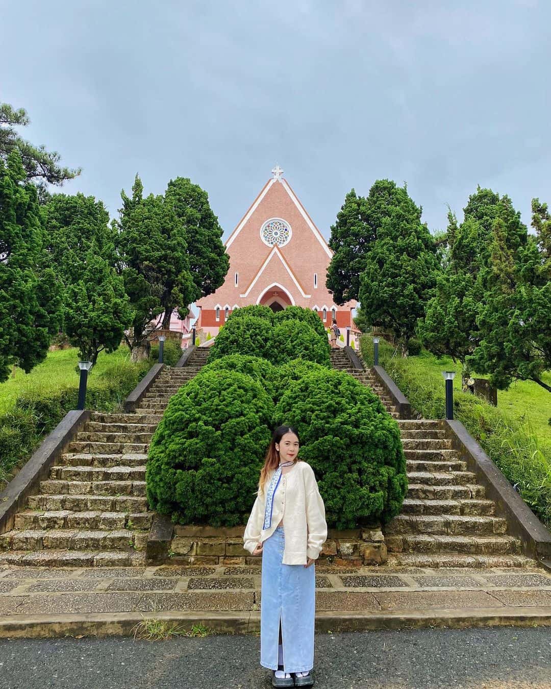 justfly nha tho Domaine De Marie da lat