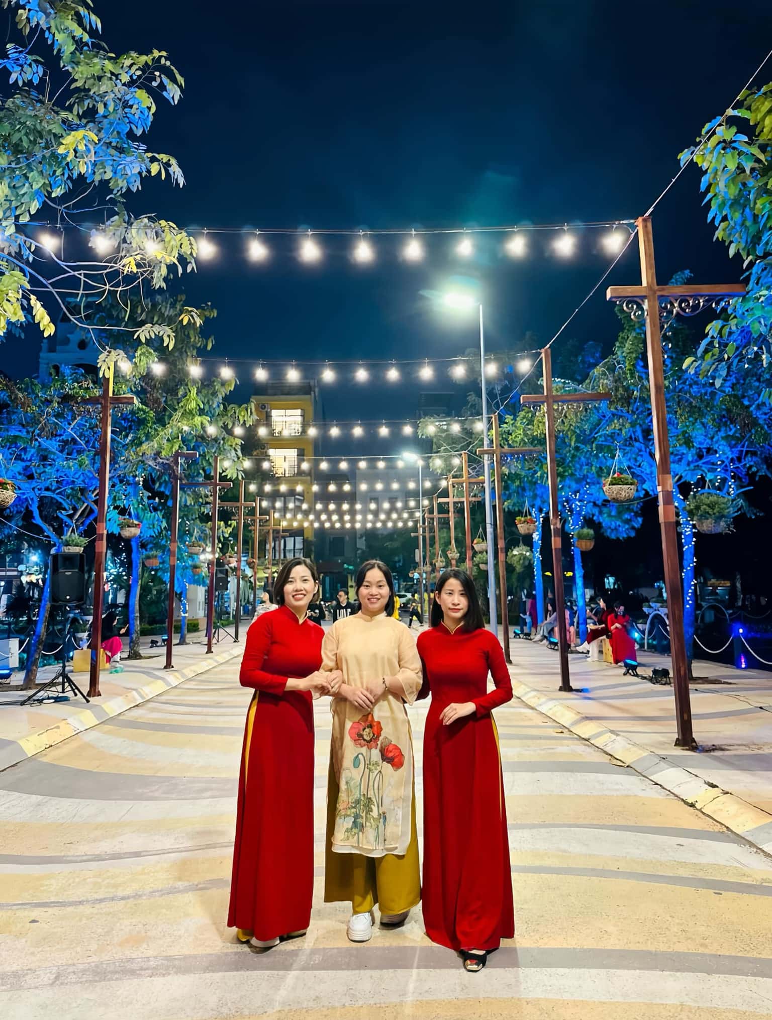 justfly pho di bo trinh cong son hanoi