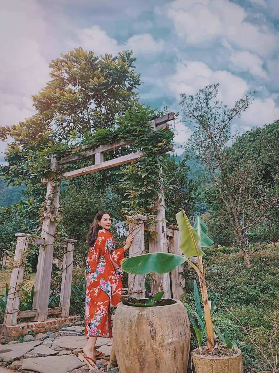 goc chup onsen villas homestay hoa binh