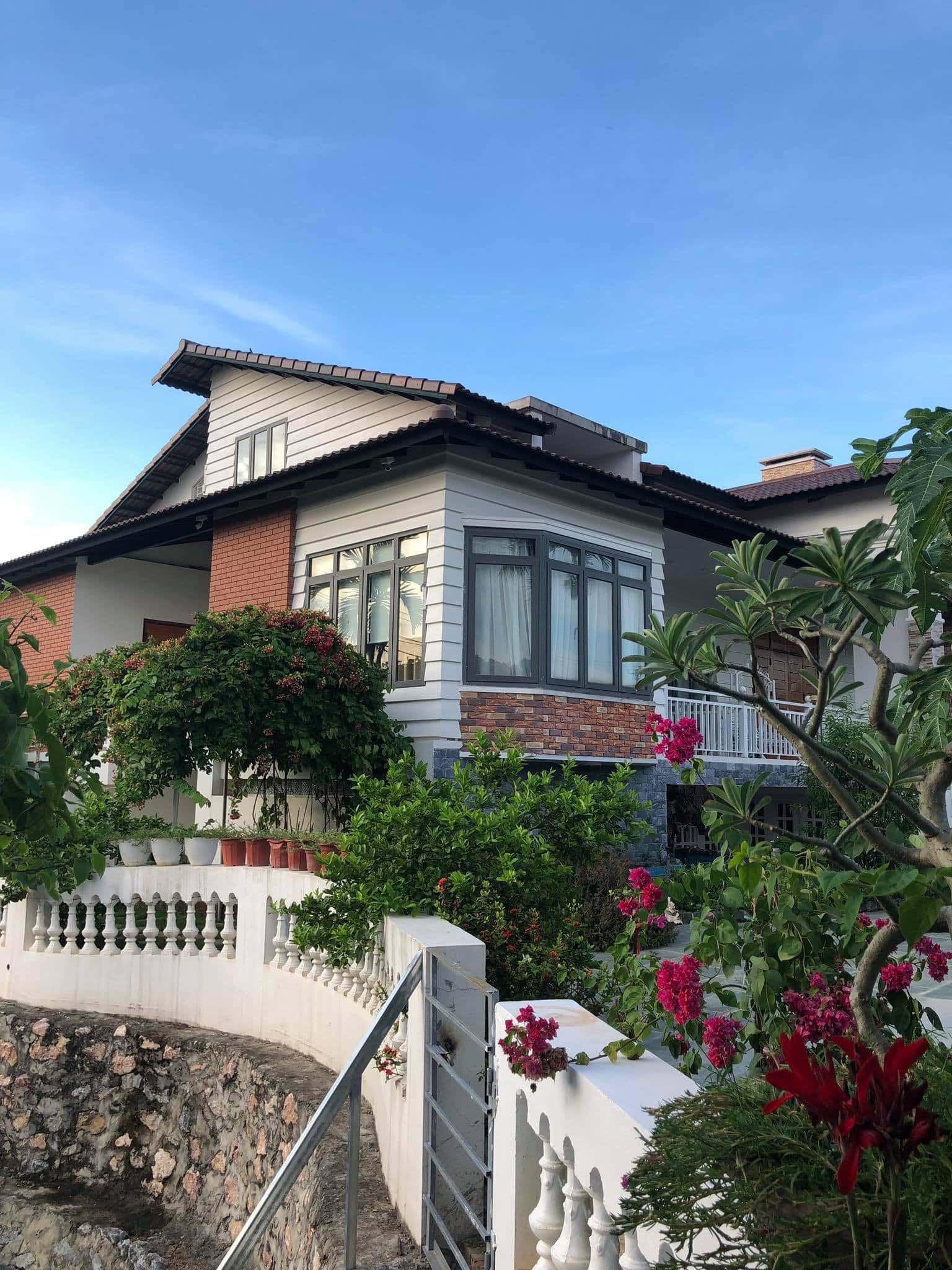 Kensington House, Sơn Tây — ảnh 6
