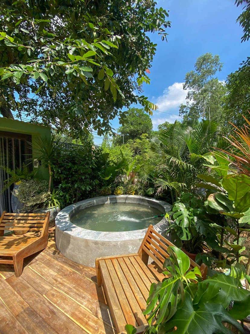 chic house nha ben rung u lesa homestay soc son ha noi