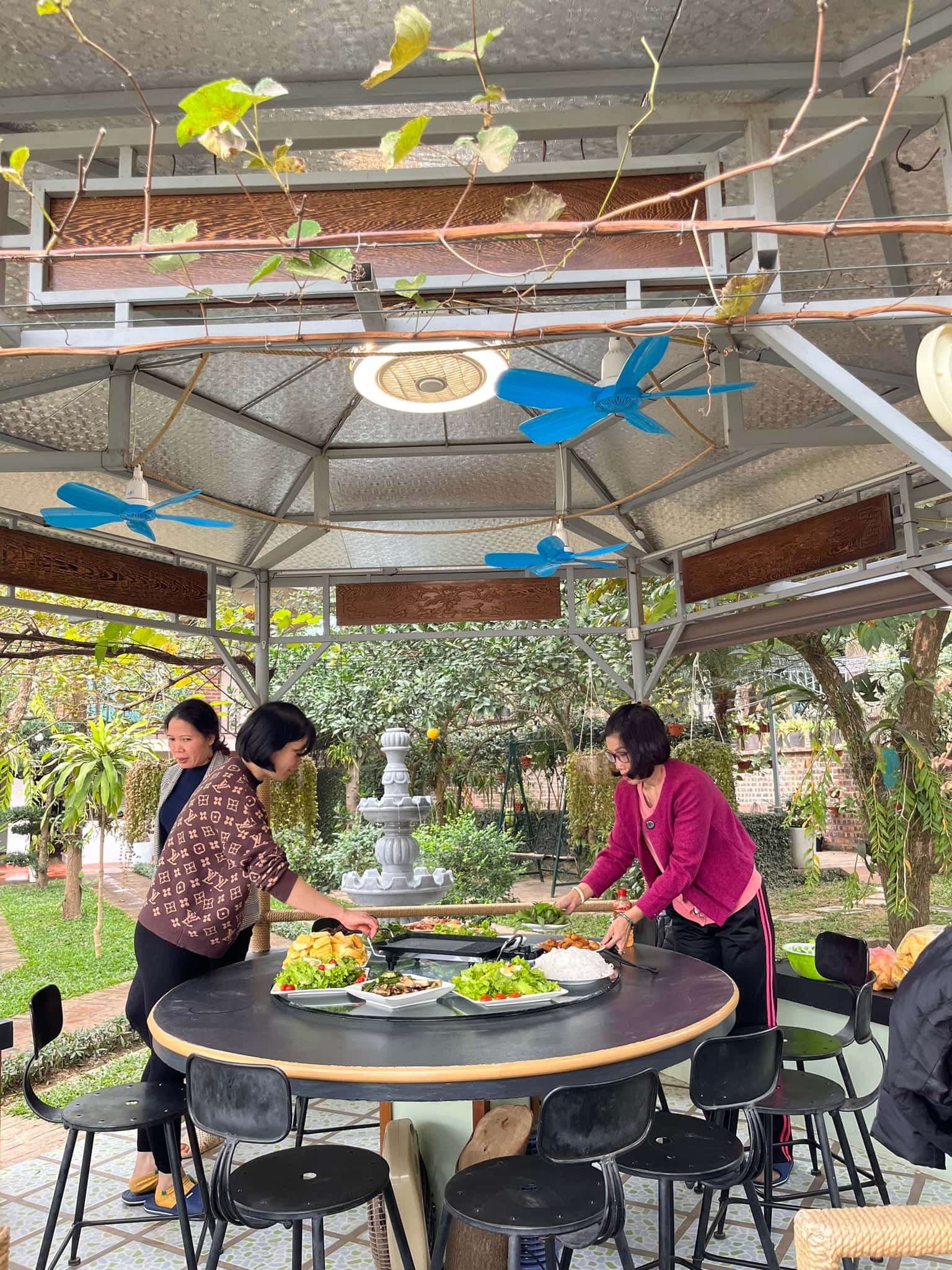 Lakeside Garden, Sóc Sơn () — photo 24