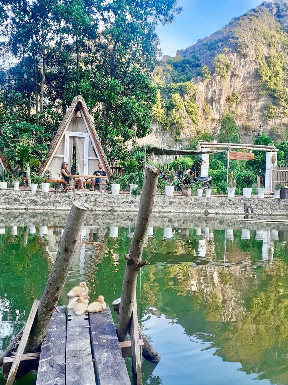 justfly trang an lamia bungalow triangle house couple ninh binh 