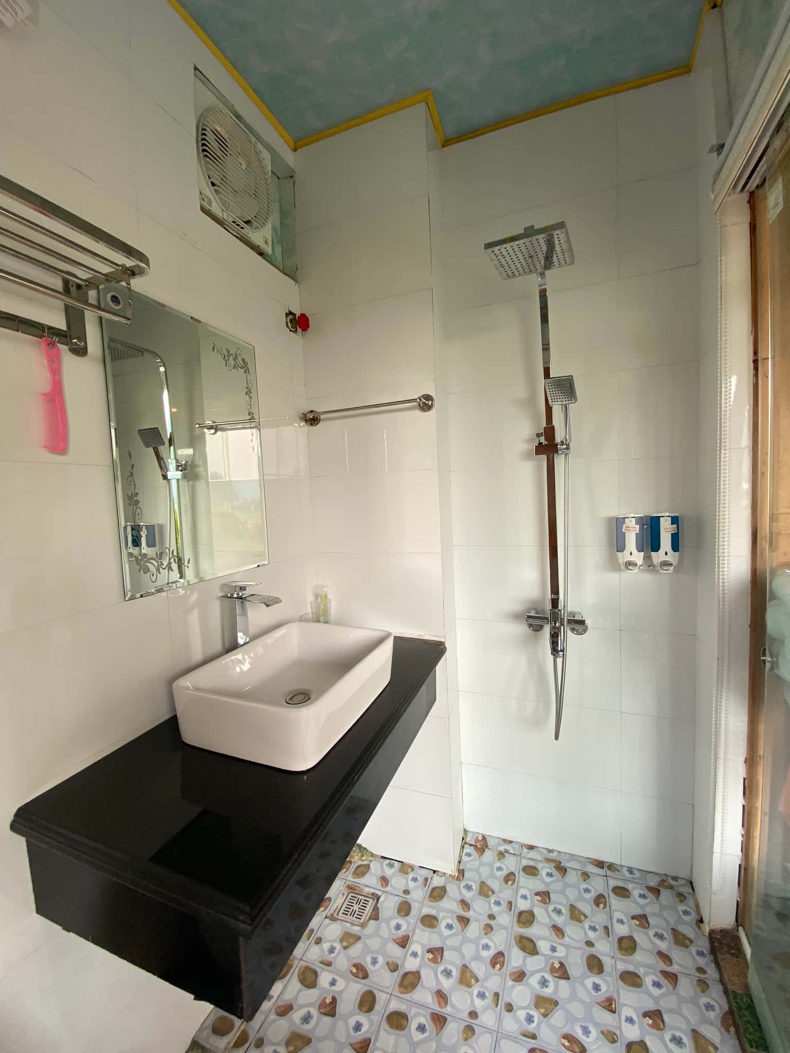 justfly phong luxury 2 nguoi hang mua bambo homestay