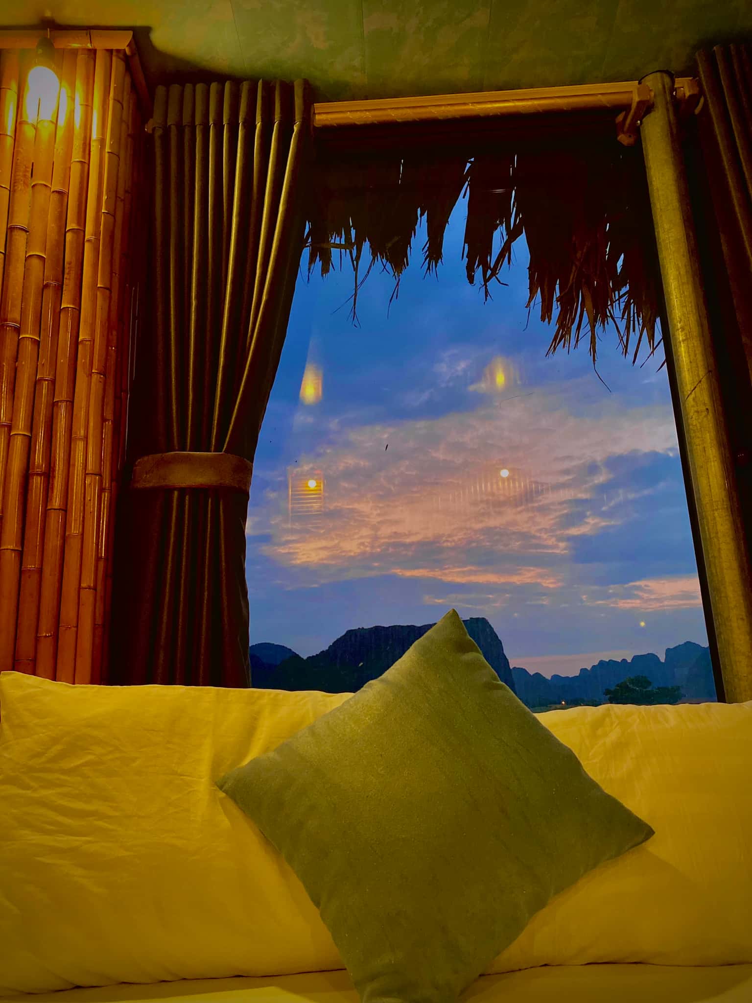 justfly phong family hang mua bamboo homestay 