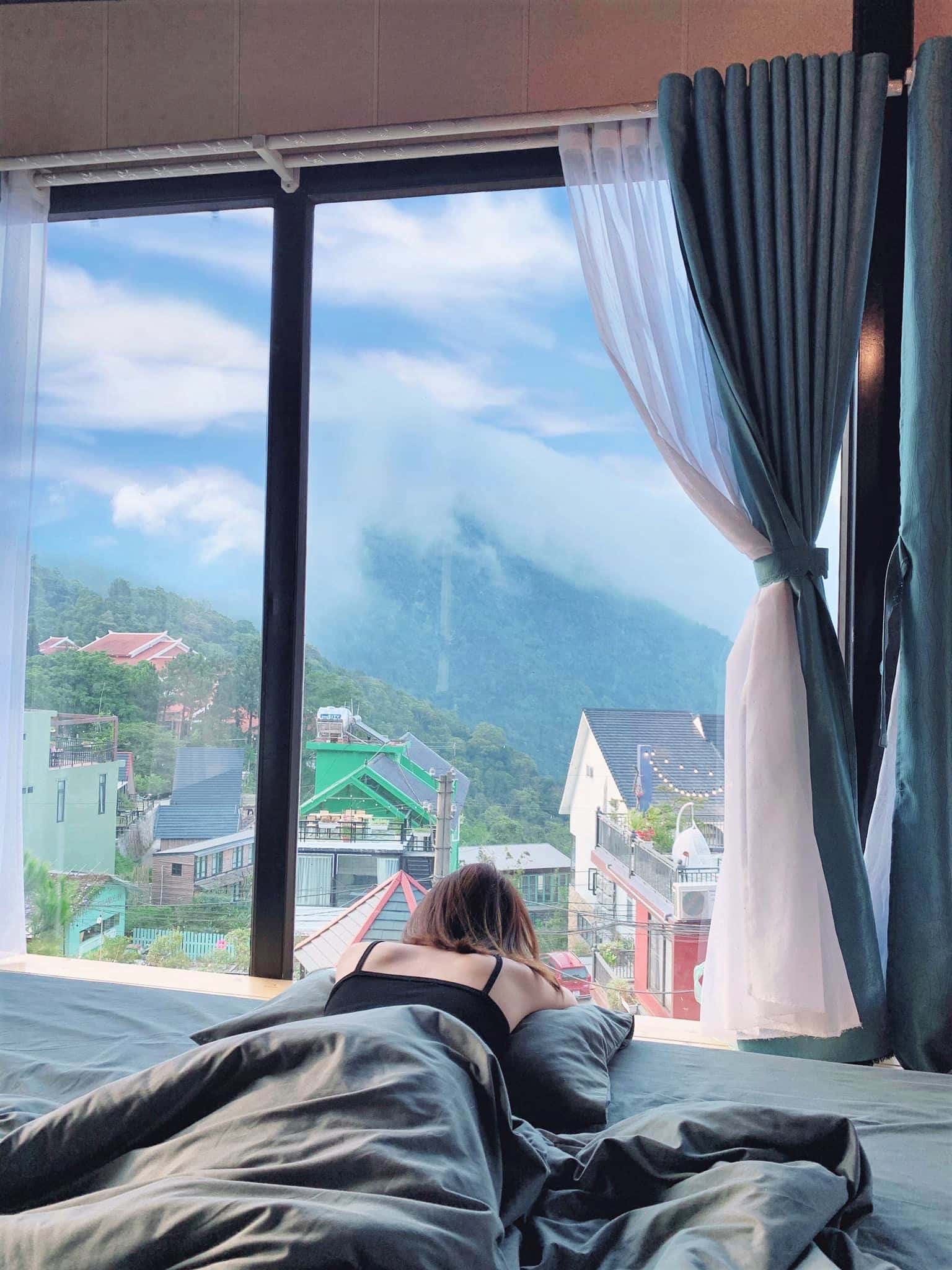 justfly cloud bungalow bach xanh house tam dao  
