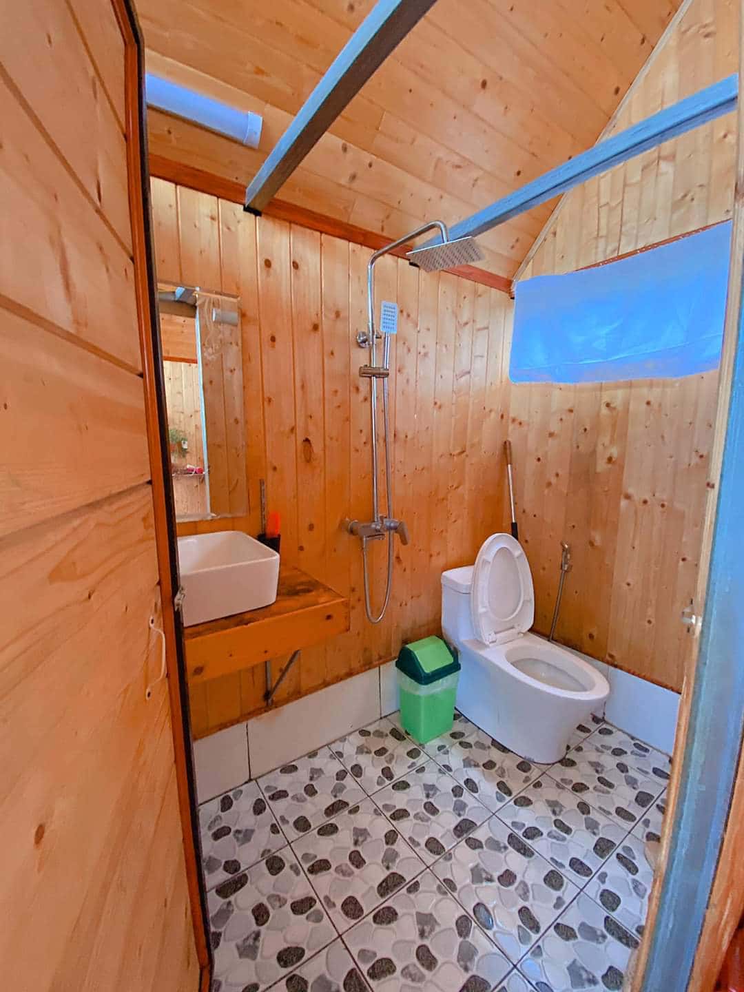justfly chalet b1,b2 du thuyen tam dao