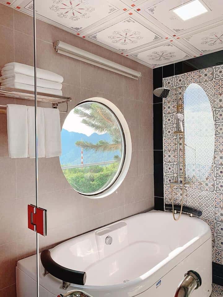 justfly phong doi vip tang 3 sunset tam dao
