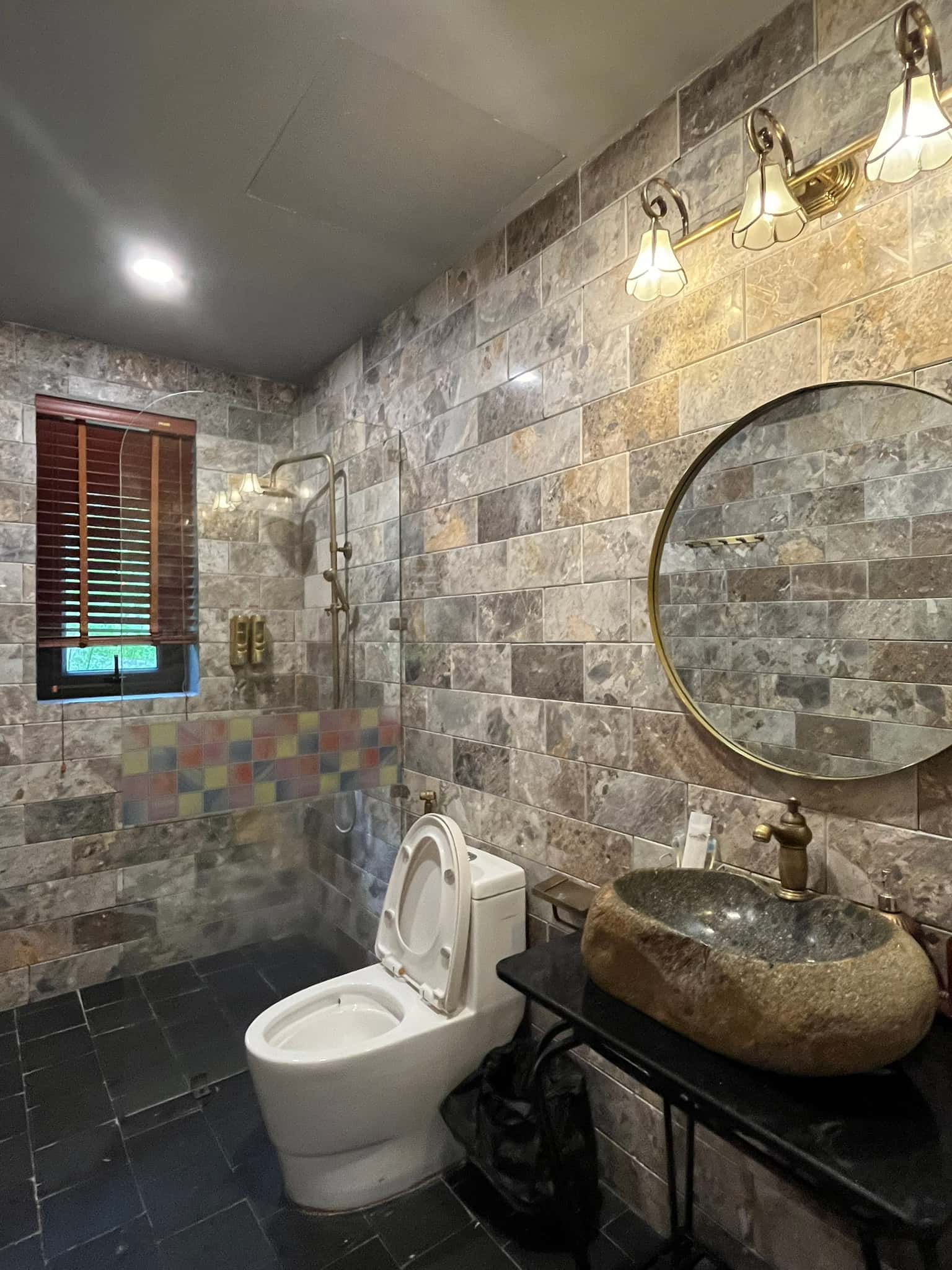 brick house tam dao