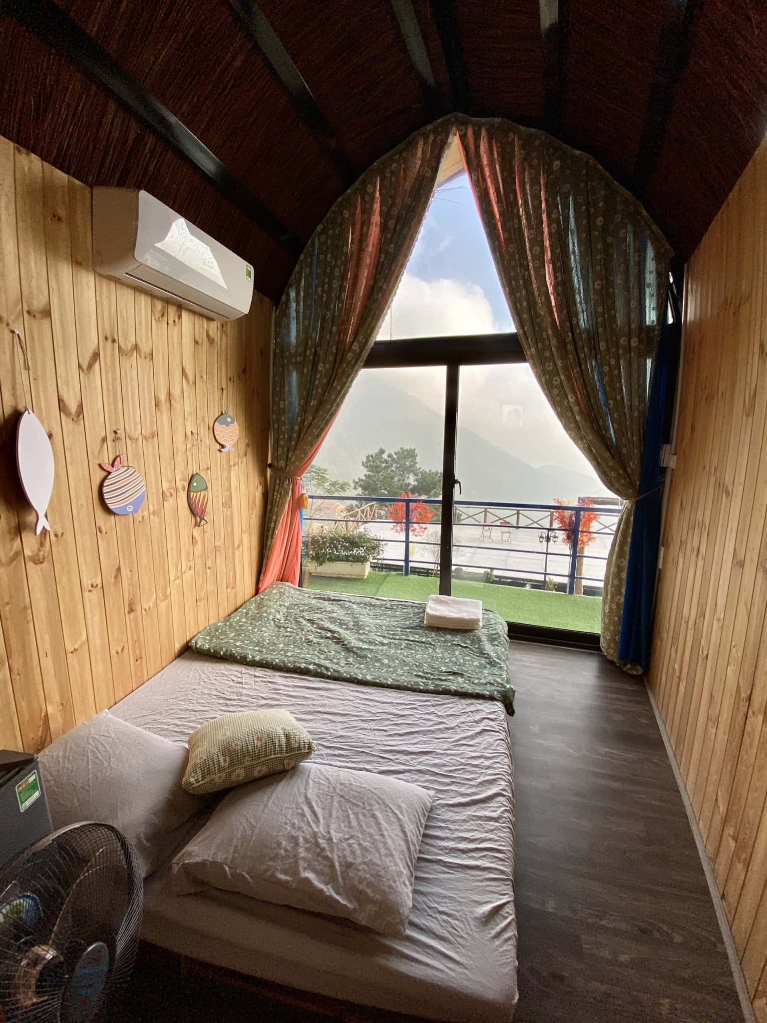 justfly nha vom khu doi thong poko ecolodge tam dao