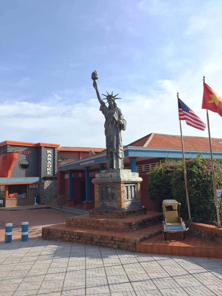 lang du lich chi linh dia diem du lich vung tau attvut11