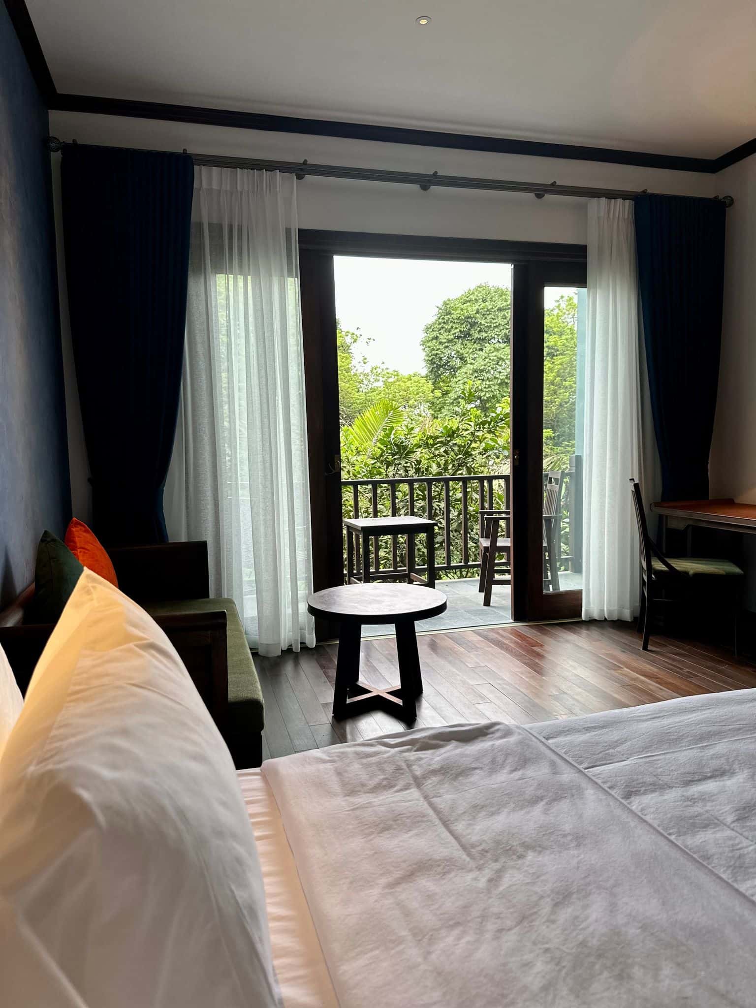 amour-deluxe-ba-vi-ha-noi