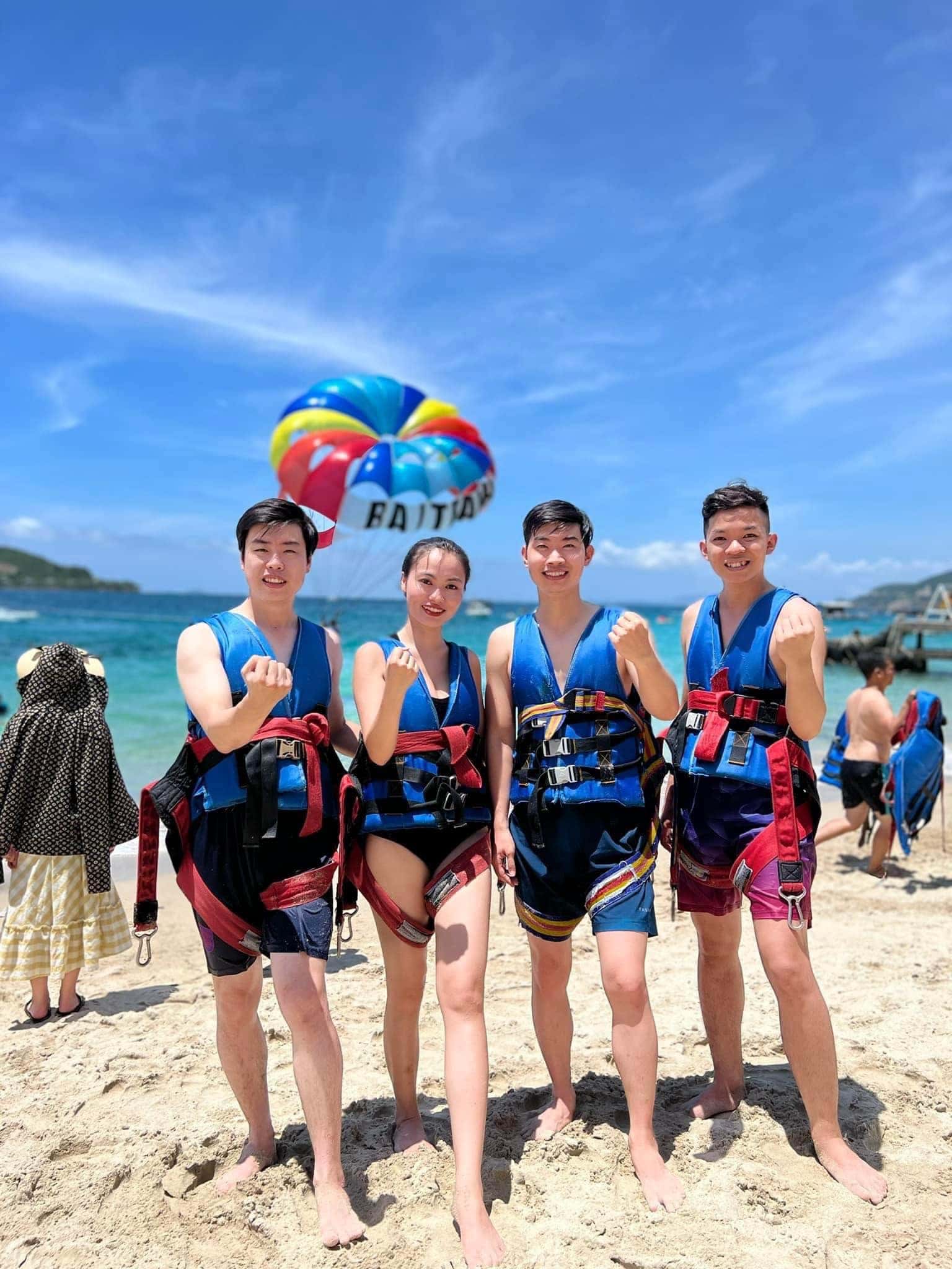 bai tranh nha trang 