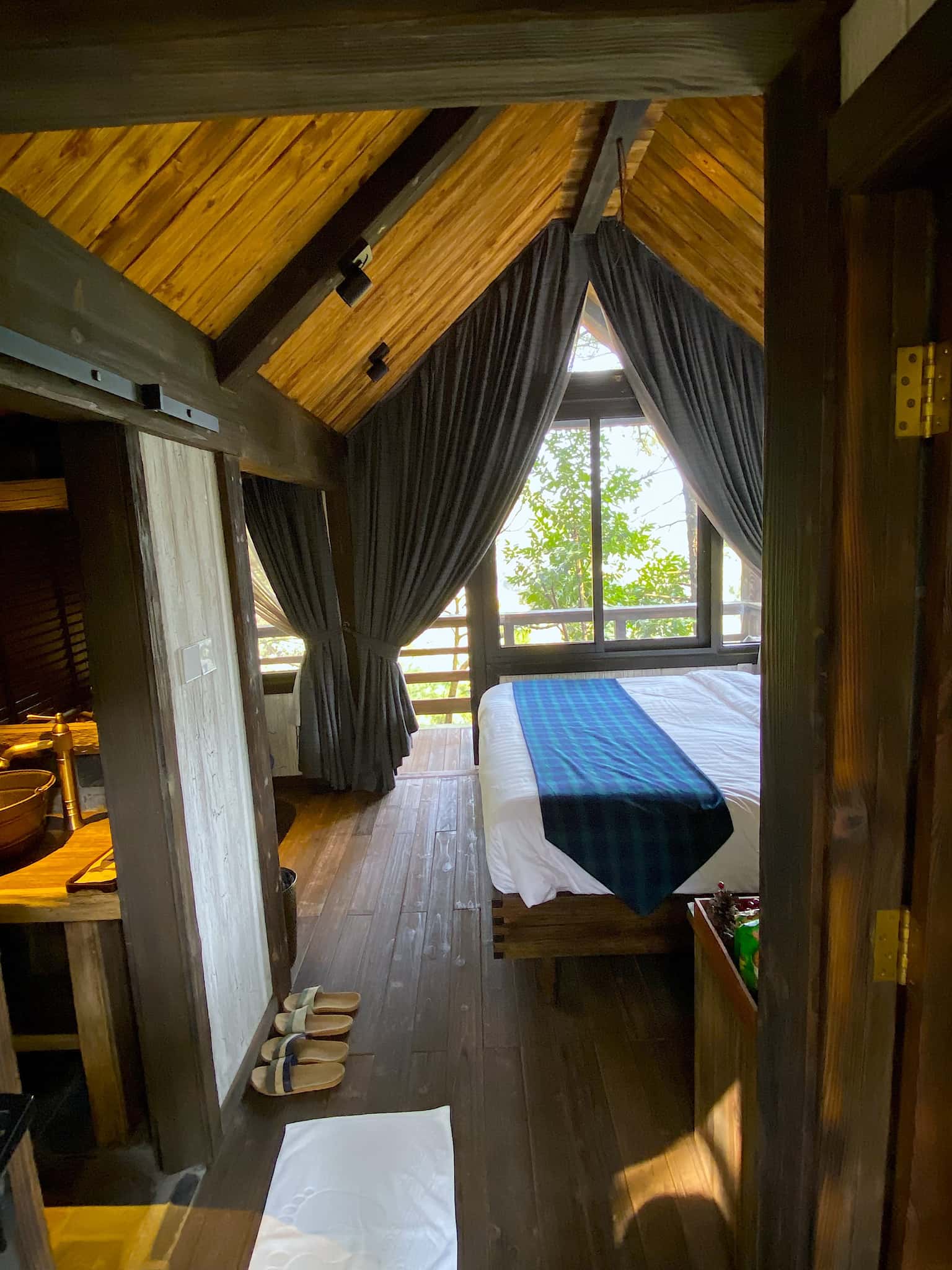 room 1u amaya retreat soc son ha noi 