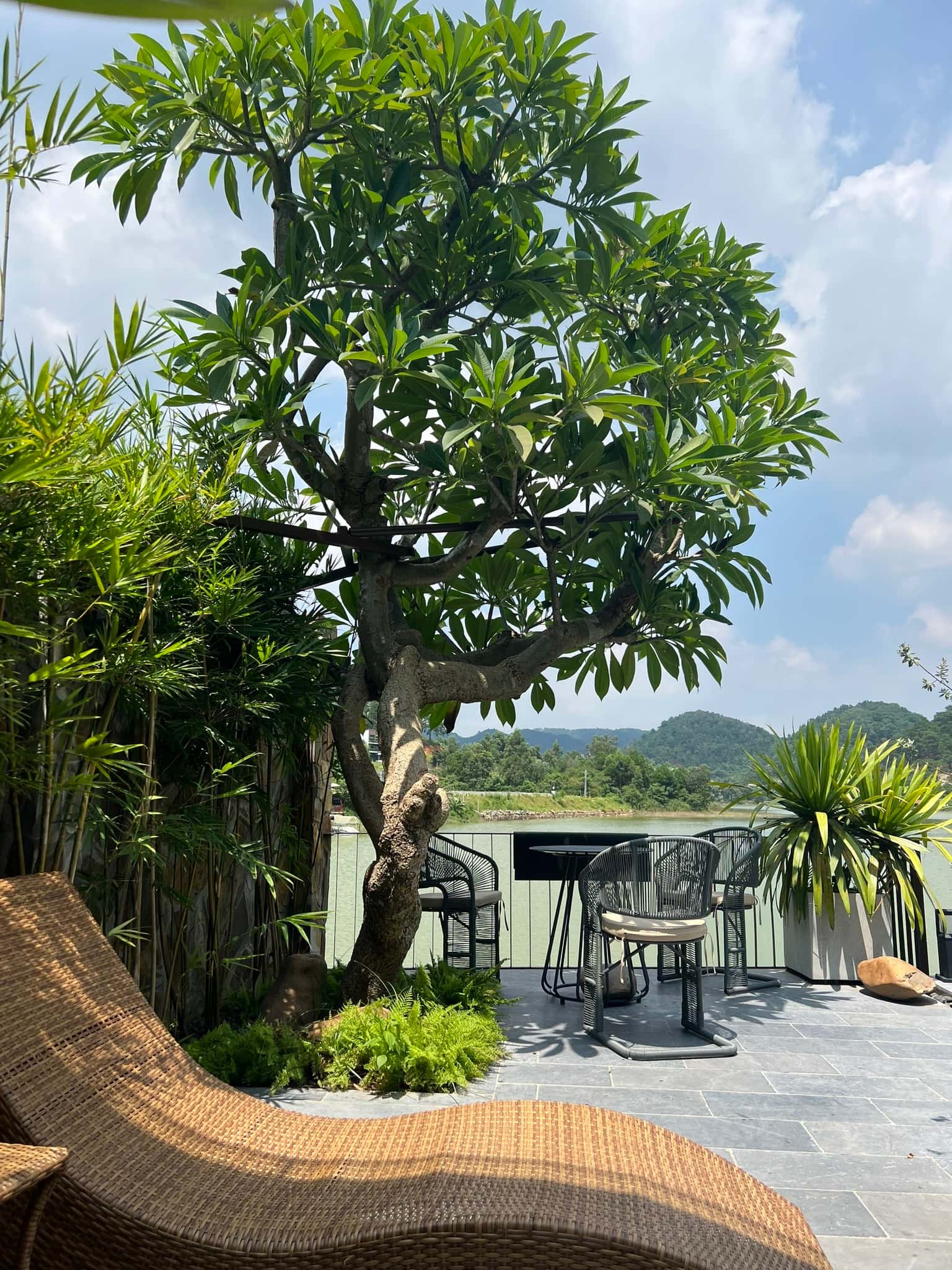 island house ii villa ho dong do soc son