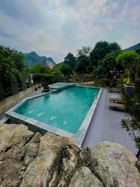 justfly an nhien garden hoa binh