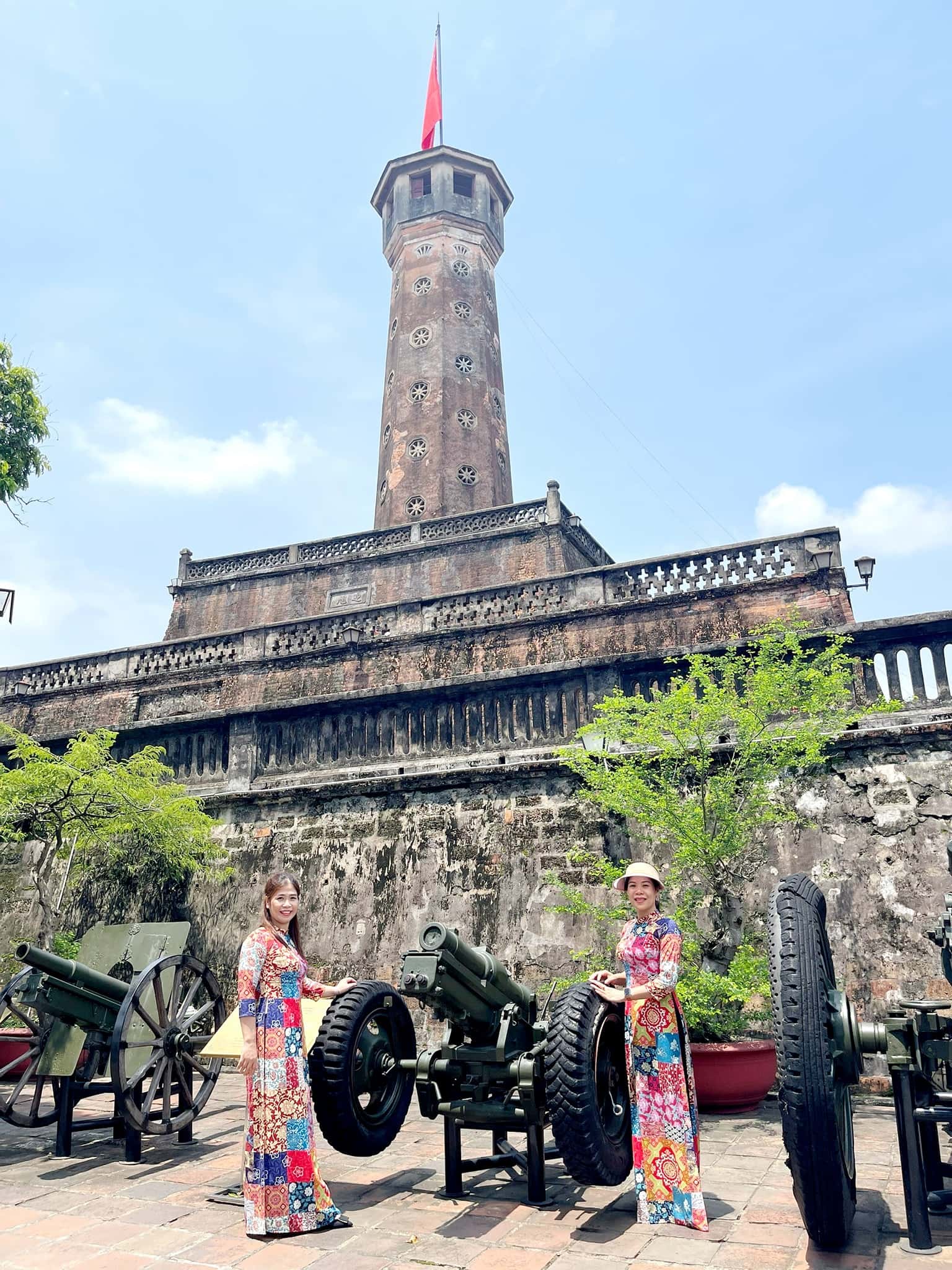 Cột cờ Hà Nội — ảnh 15