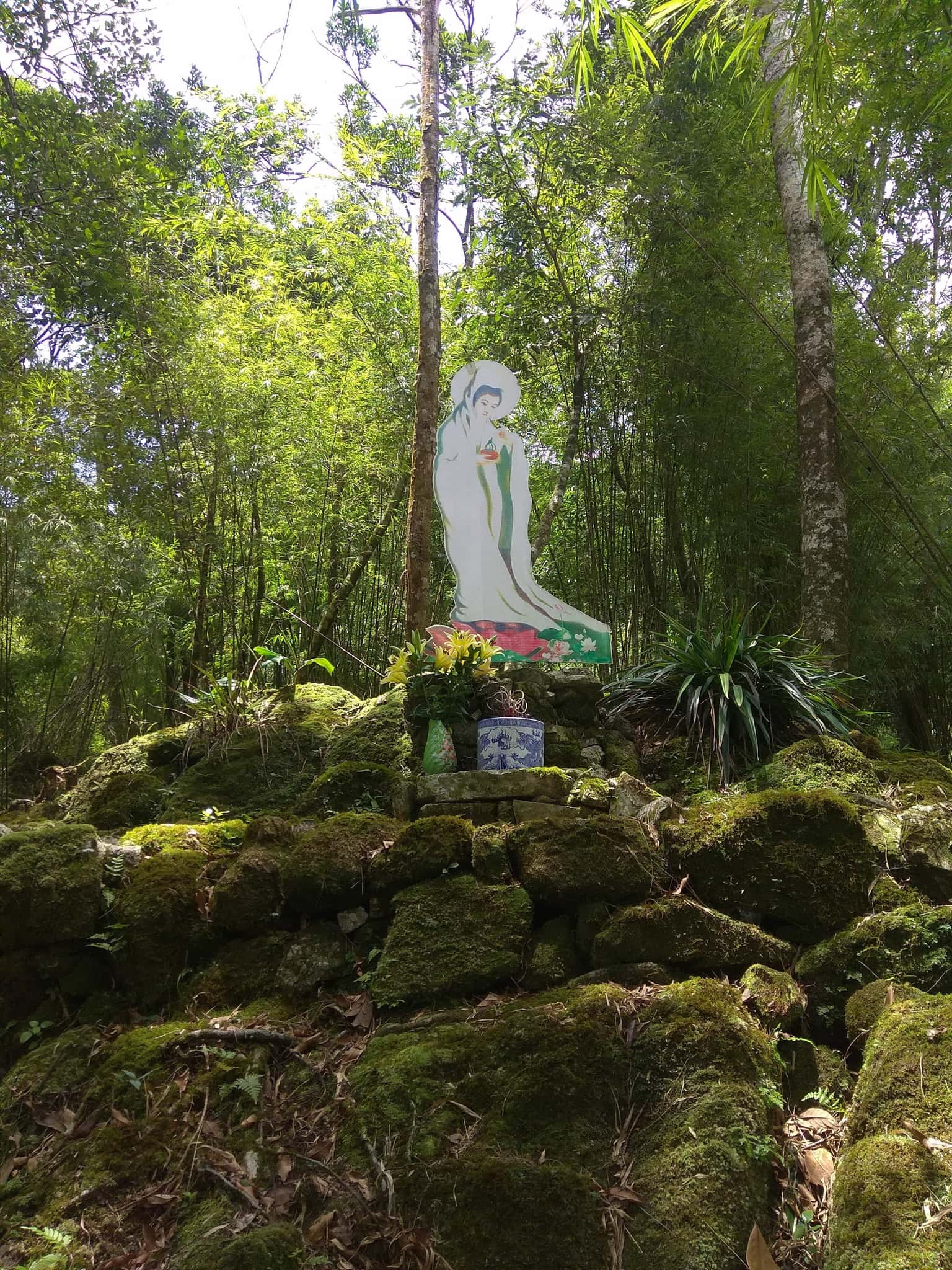 chua dia nguc tam dao vinh phuc