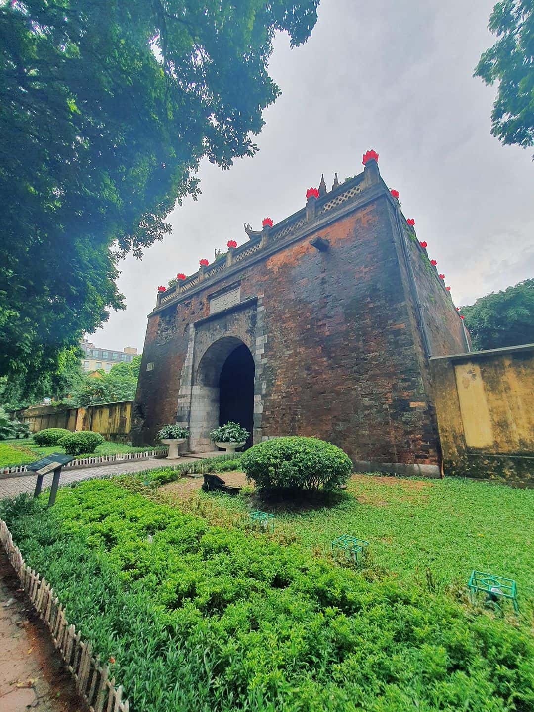 hoang thanh thang long hanoi