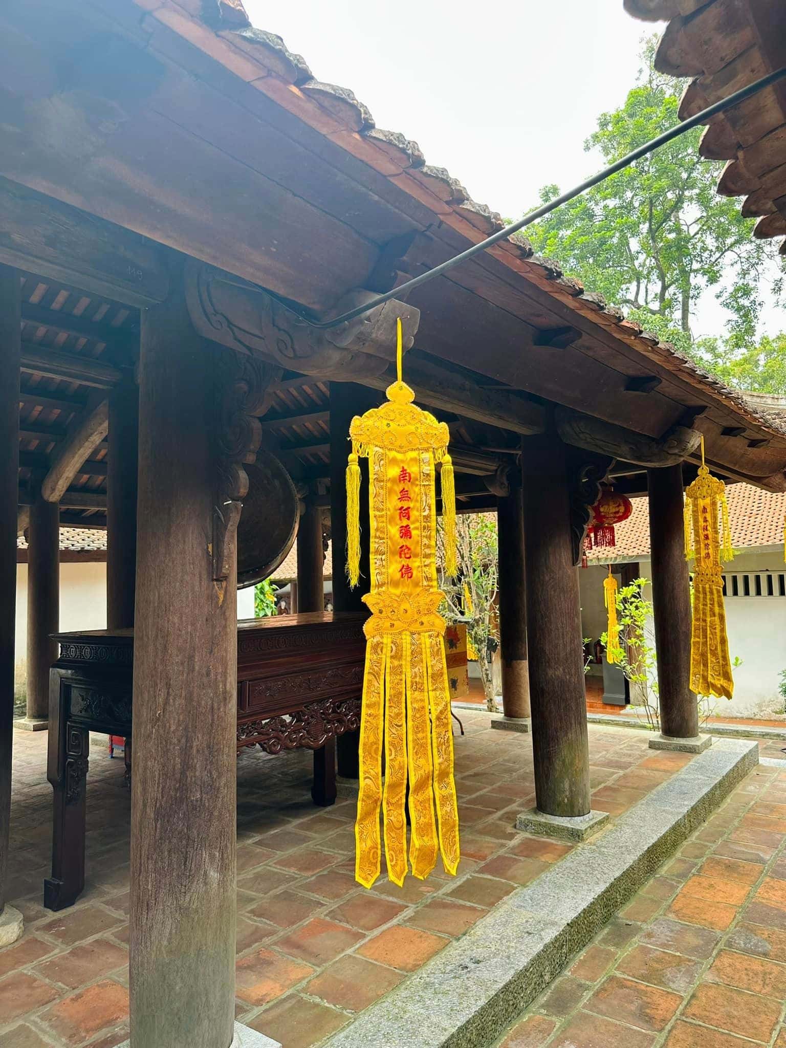 justfly chua tram gian hanoi