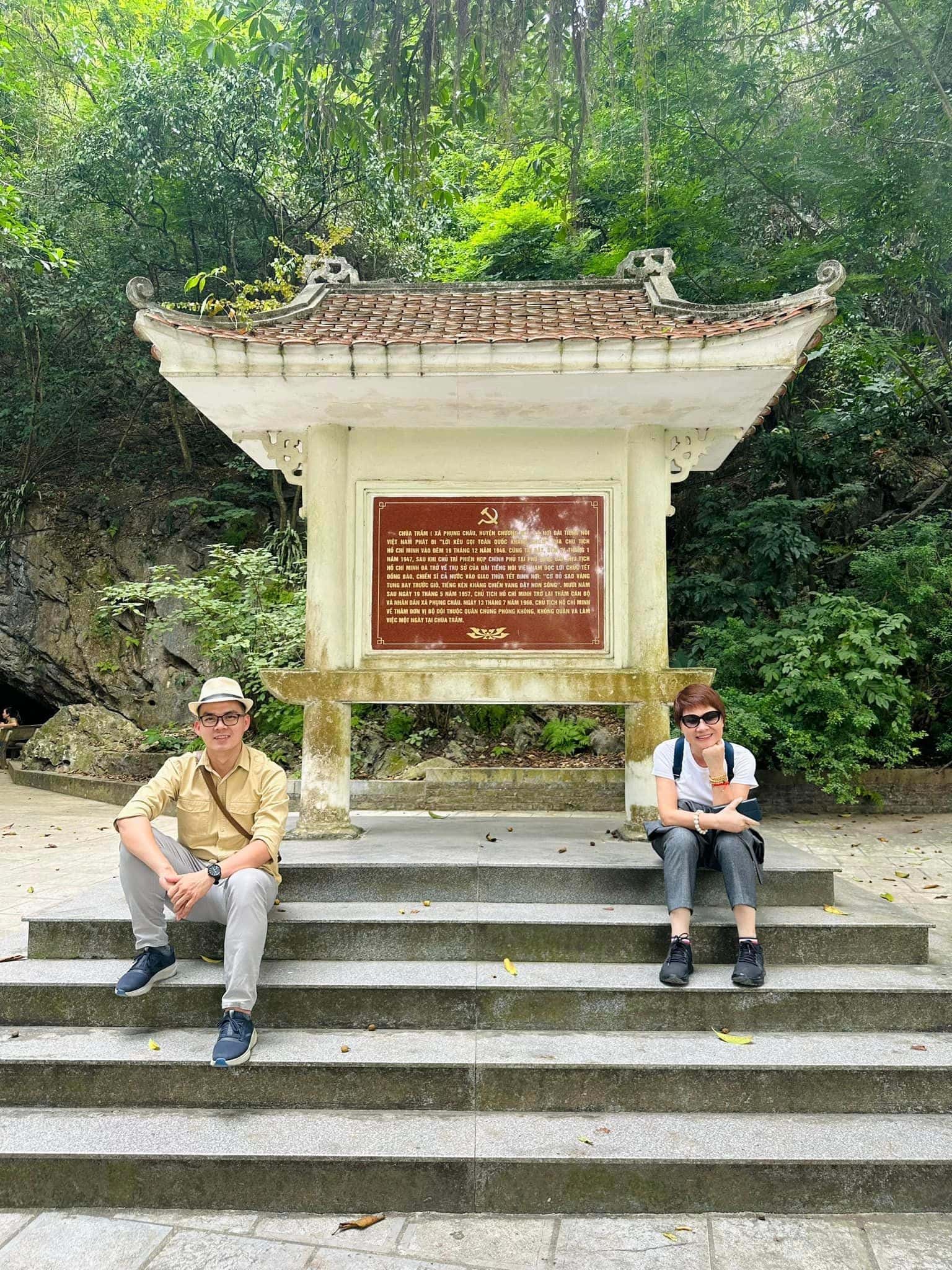 justfly chua tram gian hanoi