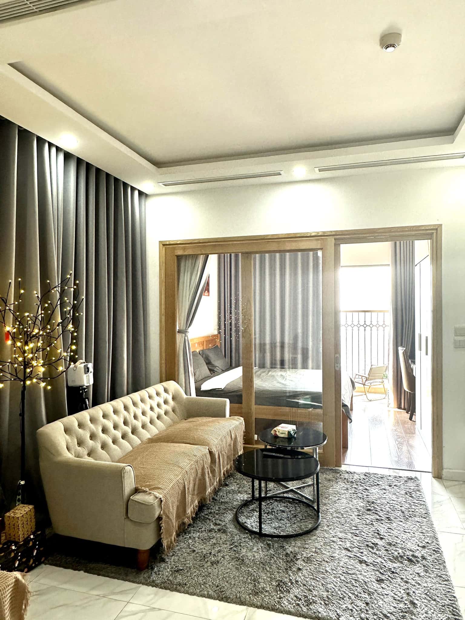 P1510 Lạc Long Quân - The Siesta Homestay, Hồ Tây view — photo 2