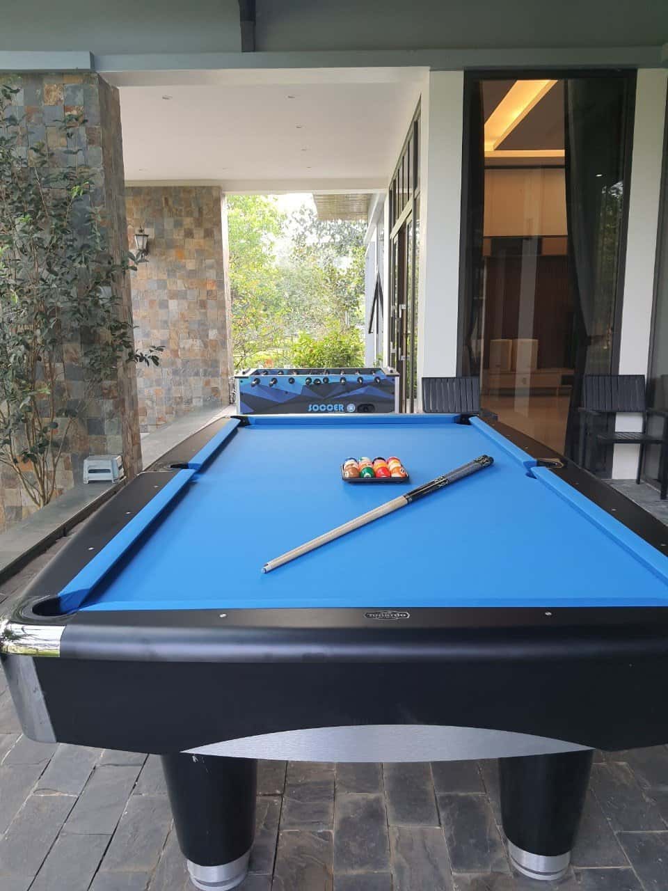Billiard table