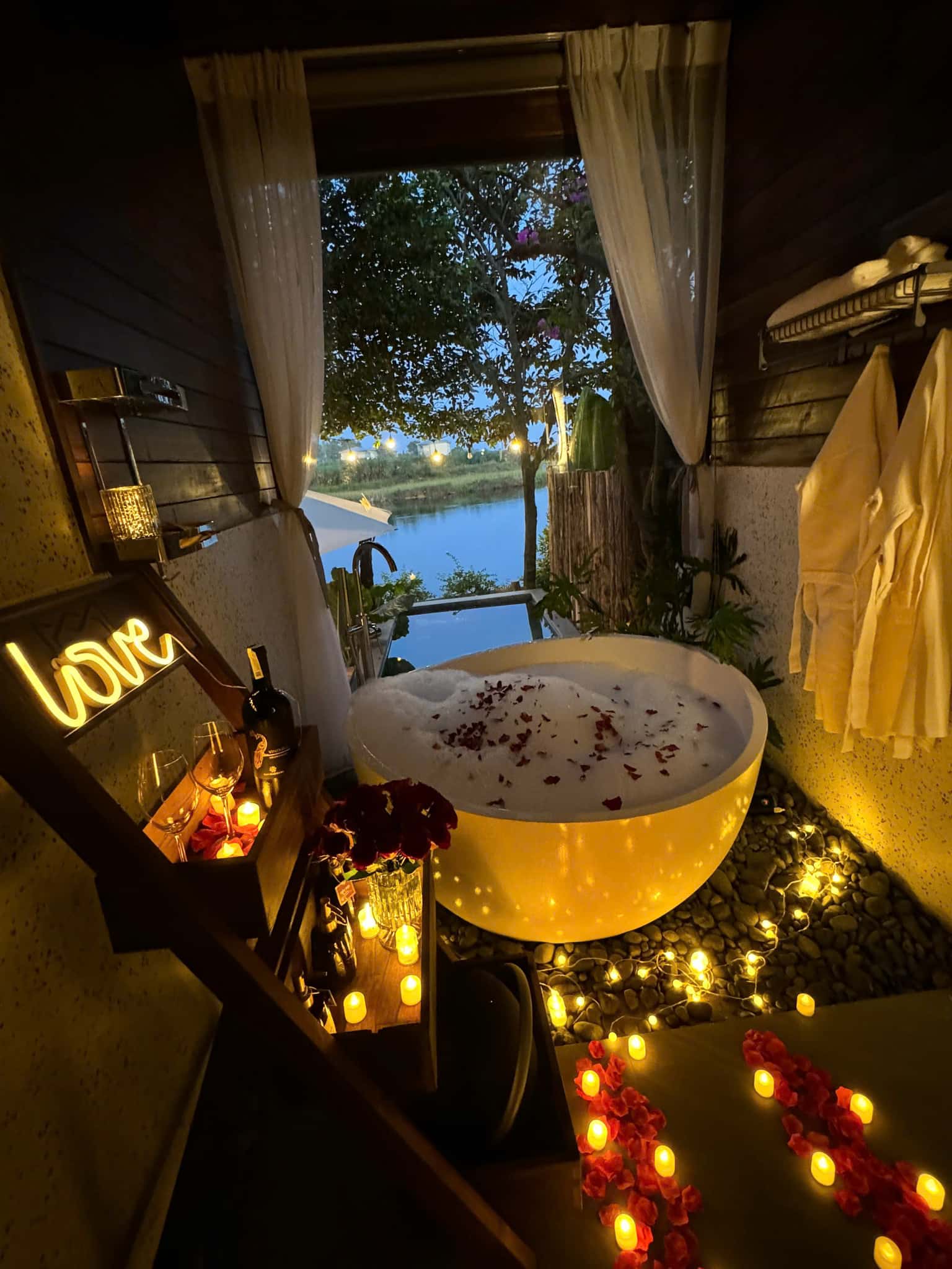 Dịch vụ trang trí phòng