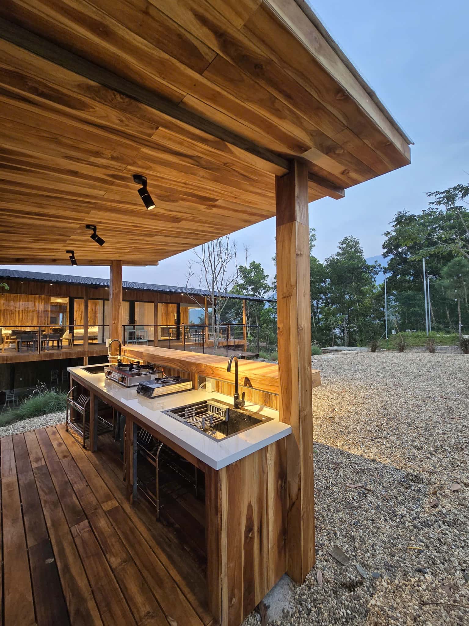 Rustic House (Quin Hill Retreat) in Hòa Lạc, Thạch Thất — photo 12