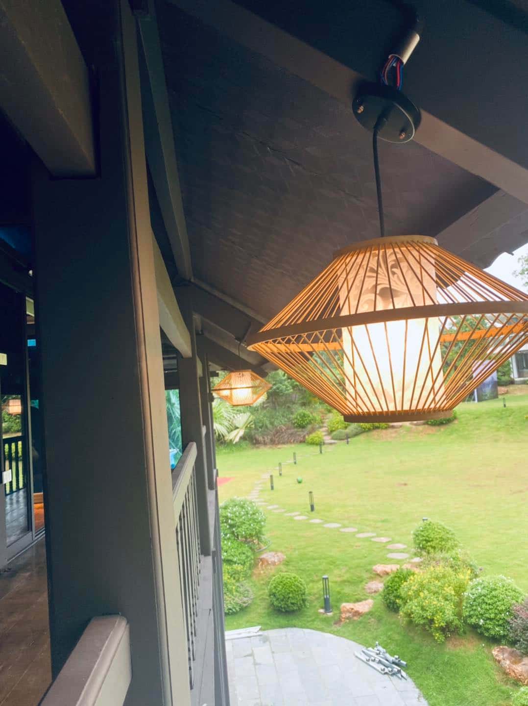 justfly nha san the night tam son retreat ba vi 