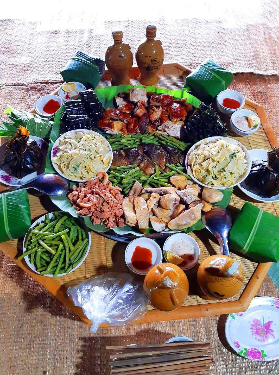justfly lang van hoa du lich cac dan toc viet nam son tay hanoi