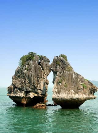 hon ga choi dia diem du lich ha long attvdo16