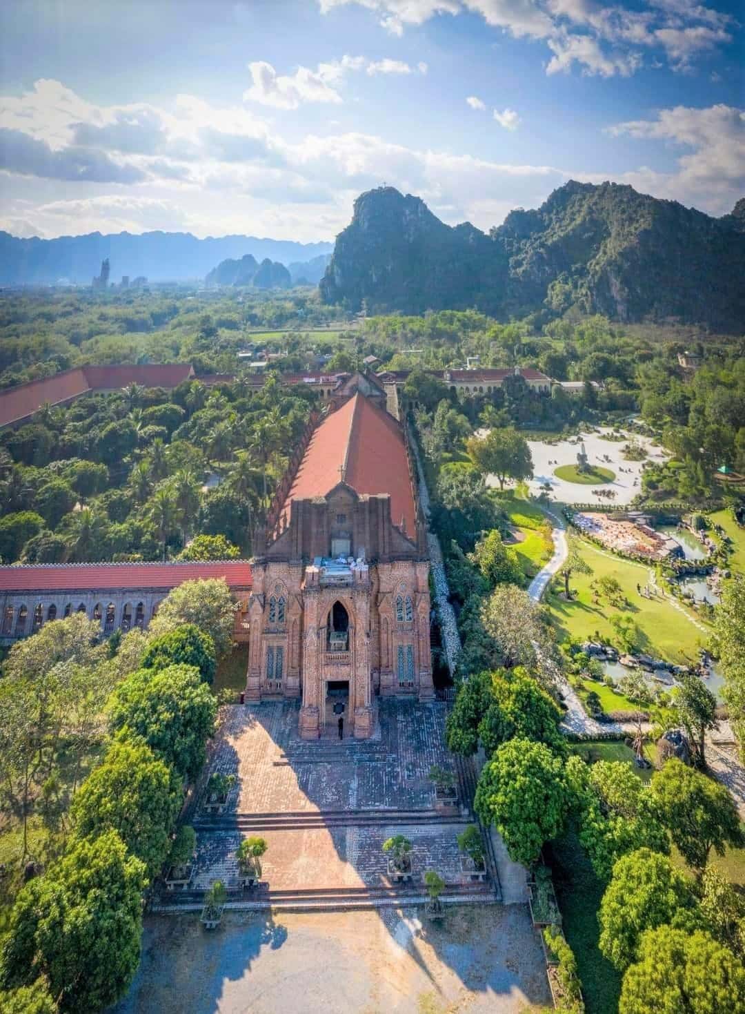 justfly dan vien thanh mau chau son ninh binh