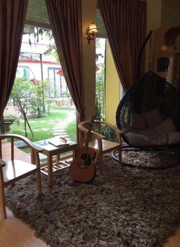 biet thu view vuon rose homestay ninh binh
