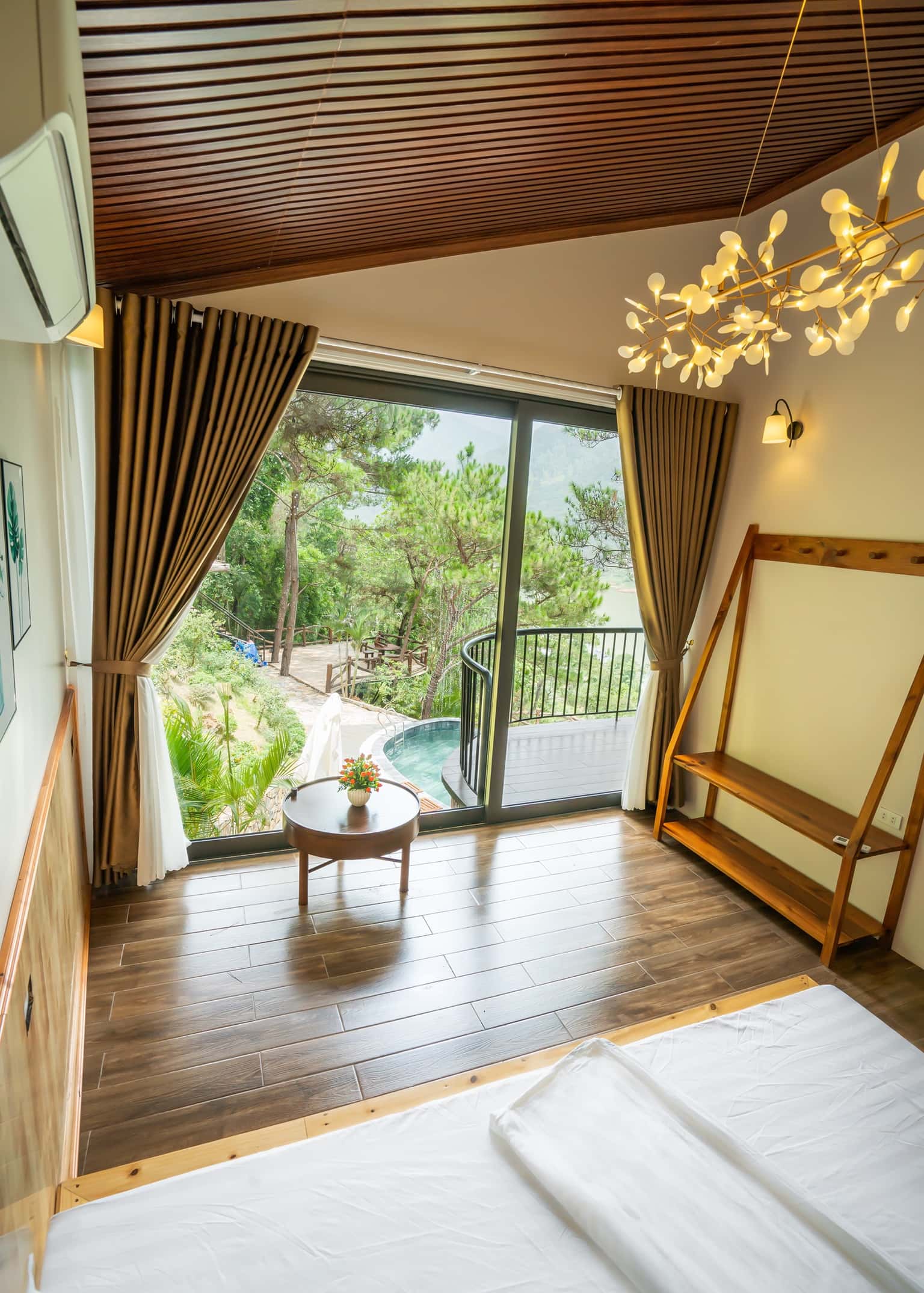 Moonlight Villa (Moon Retreat)，位于朔山Đồng Đò湖 — 照片 24