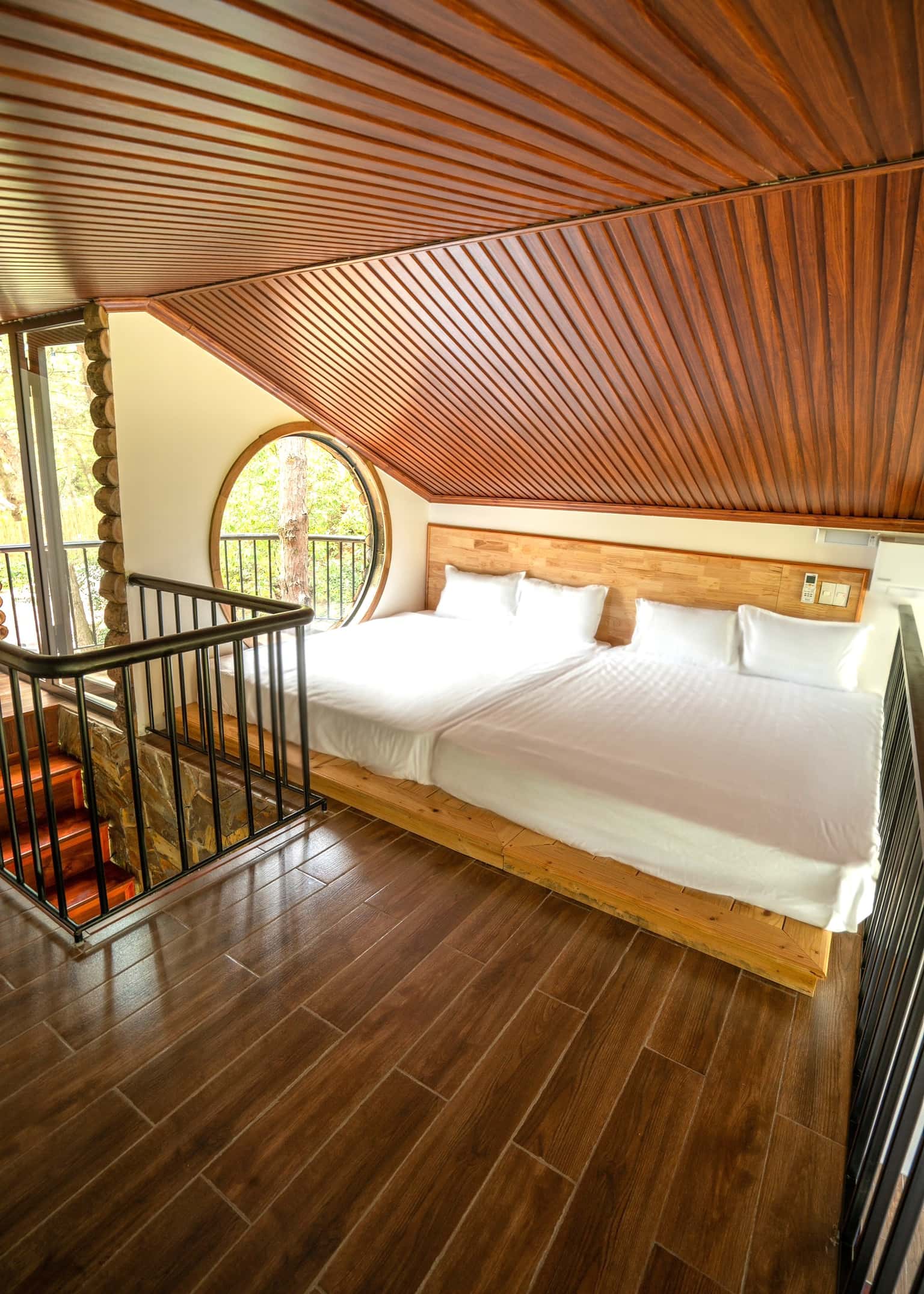 Moonlight Villa (Moon Retreat)，位于朔山Đồng Đò湖 — 照片 18