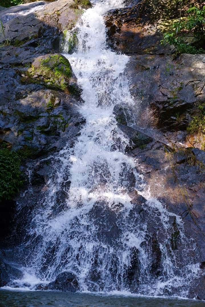 thac thang thien ky son hoa binh