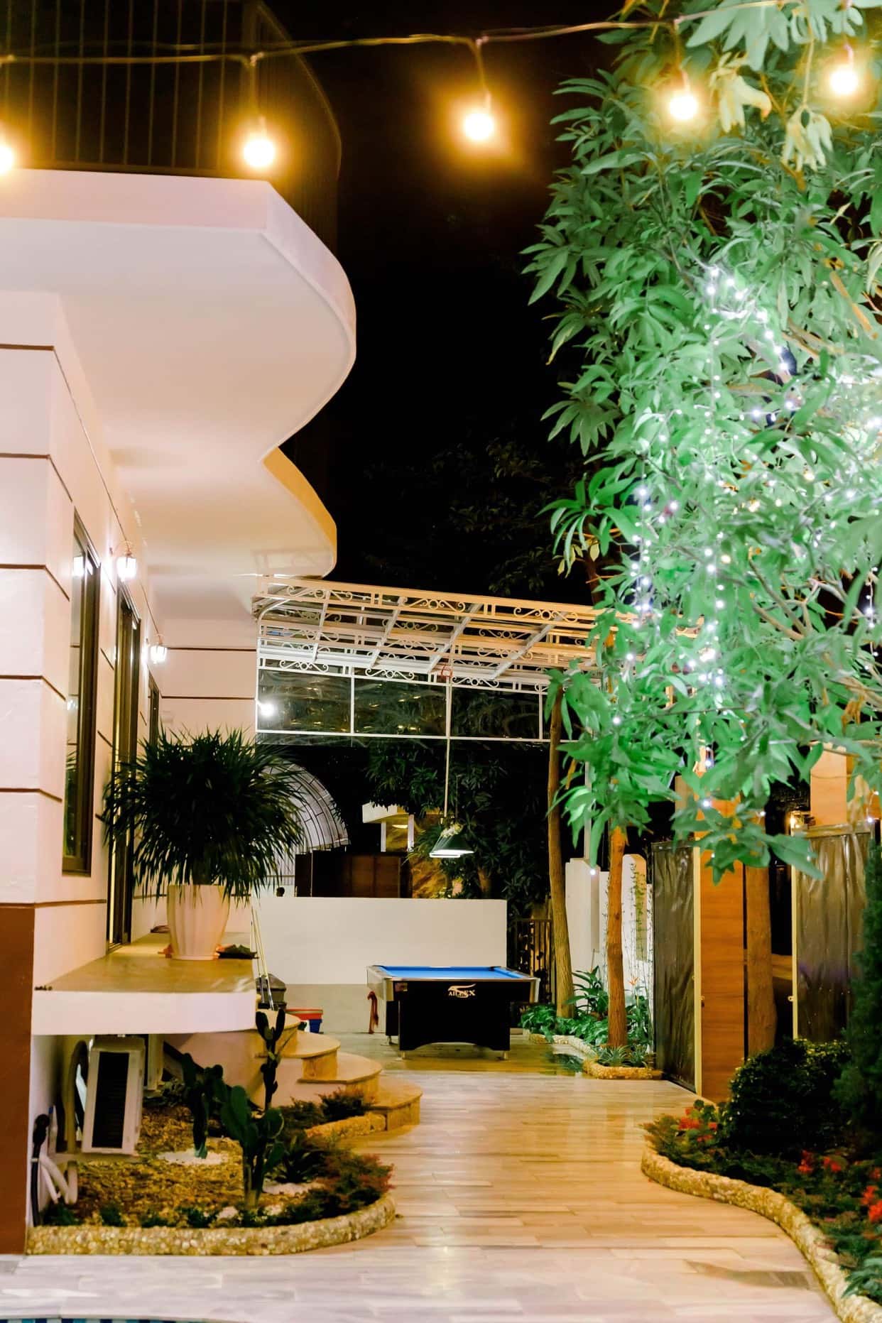 justfly cosy house 2 soc son