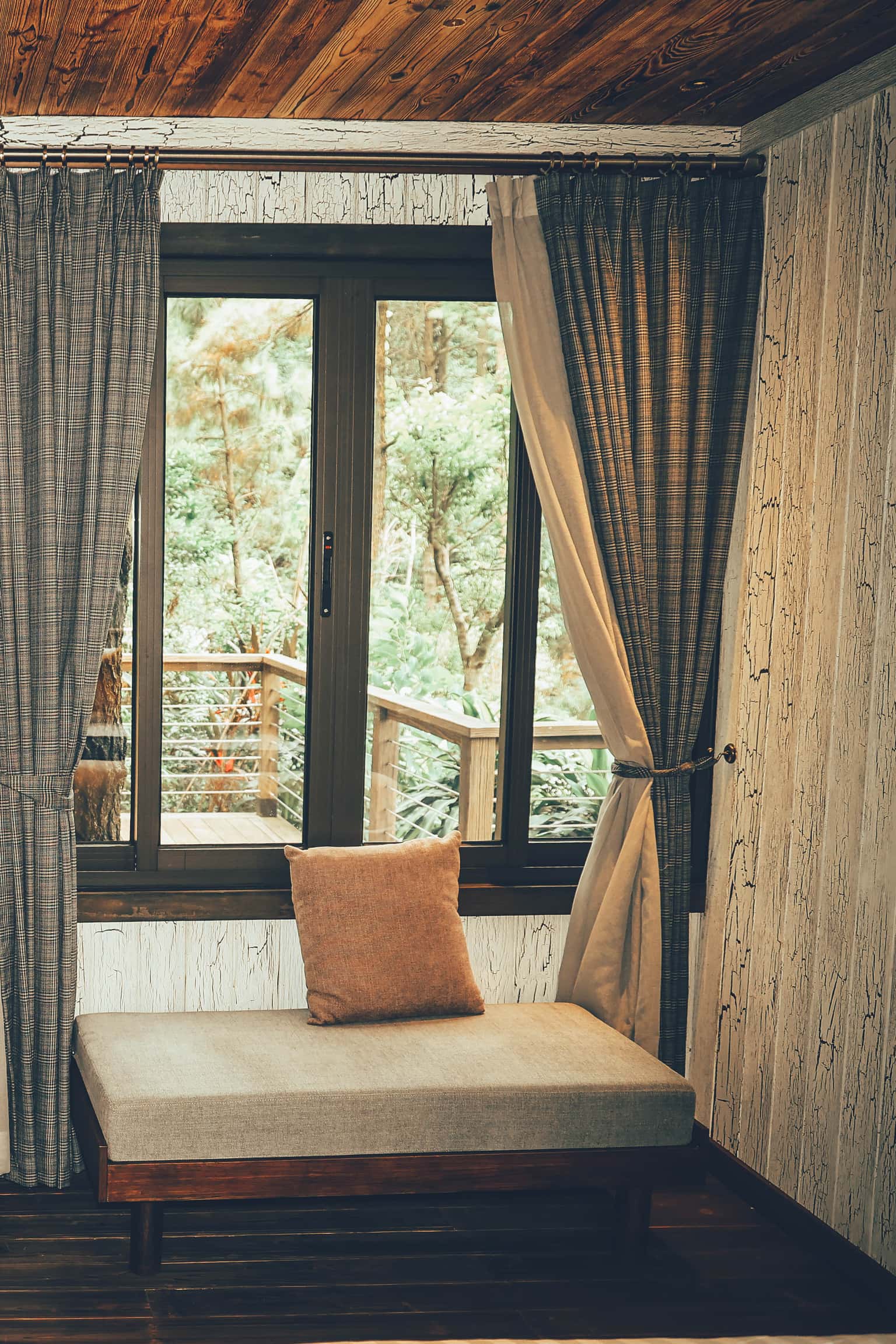 room 1l amaya retreat soc son ha noi 