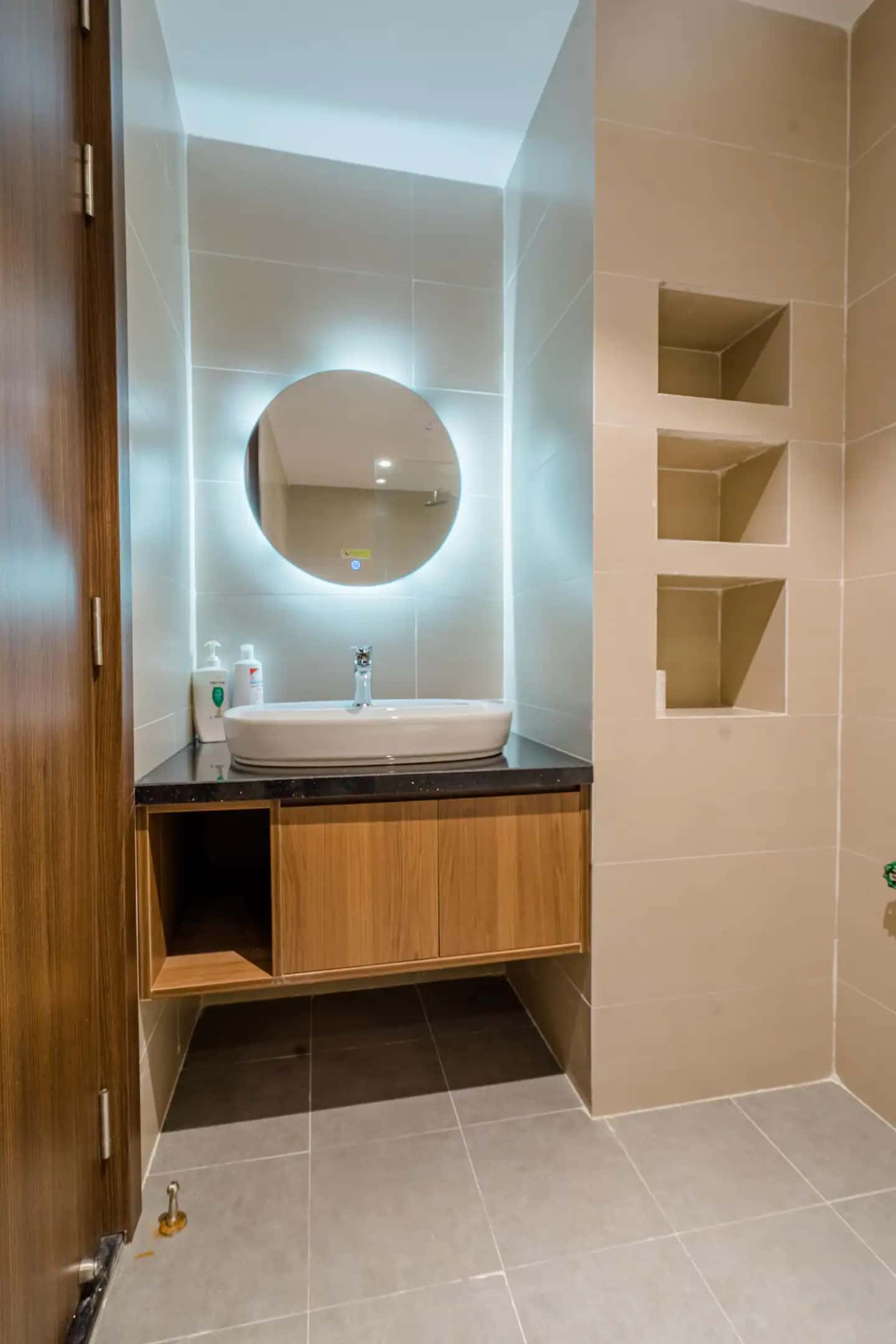justfly amy luxury villa 26 luu quang thuan da nang