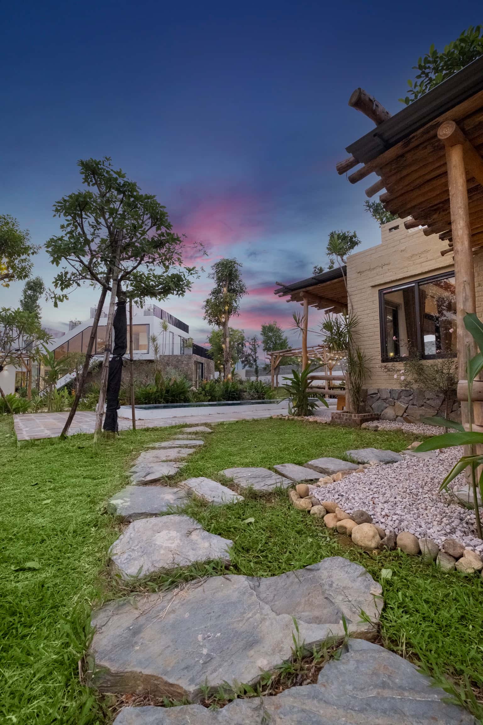 bungalow garden wynn moutain homestay ba vi