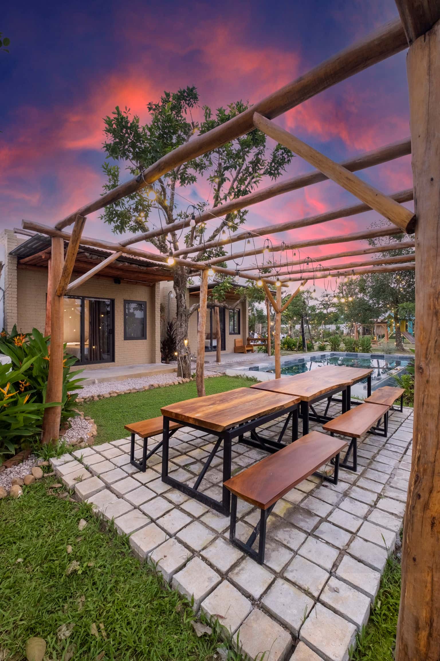 bungalow garden wynn moutain homestay ba vi