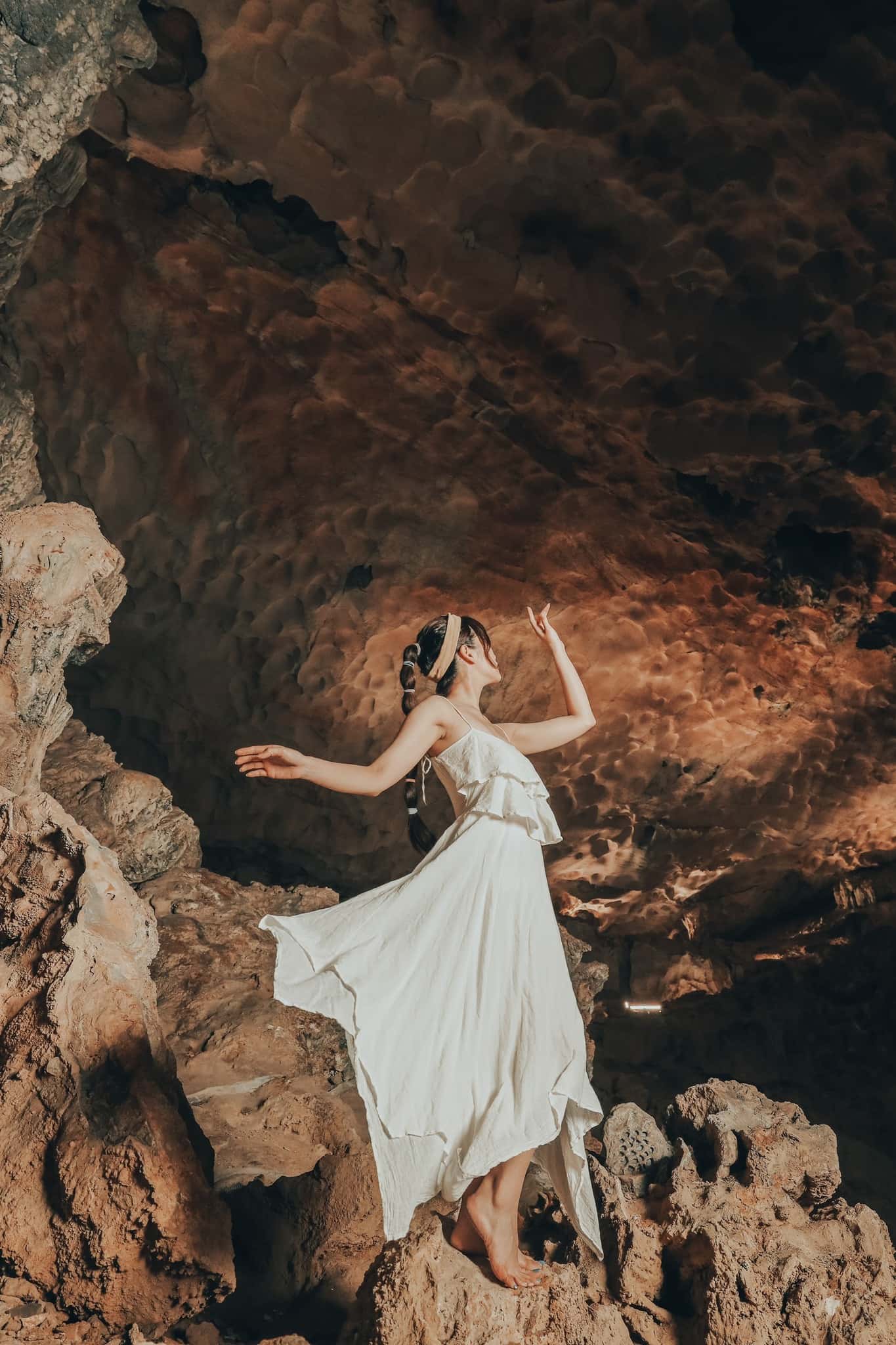 justfly sung sot cave ha long