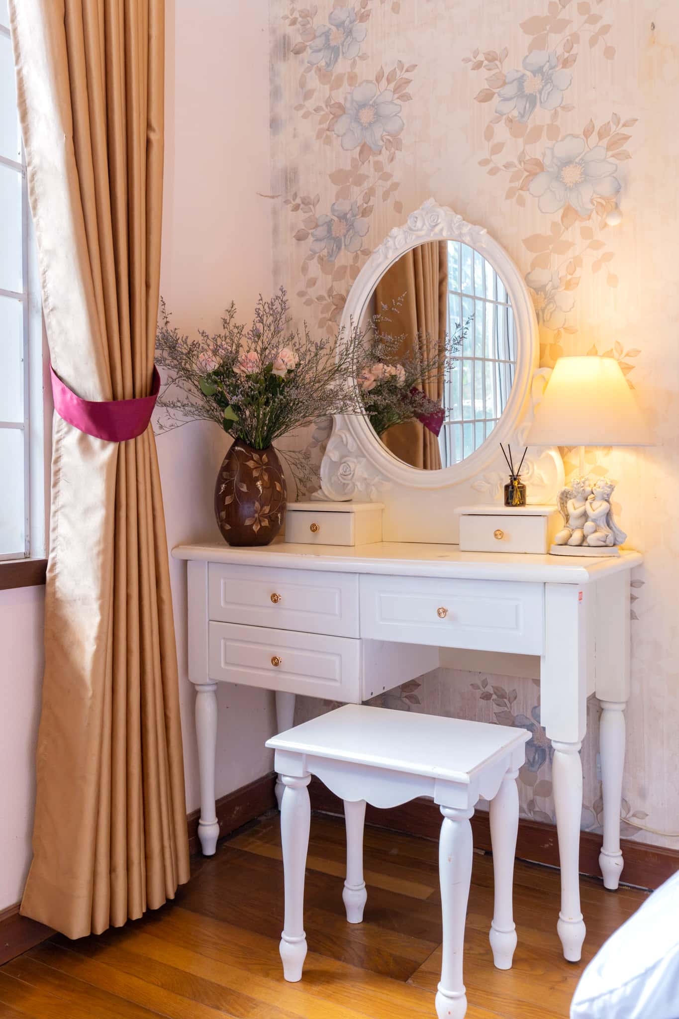 anh chọn dc mẫu ưng ý chưa ạ