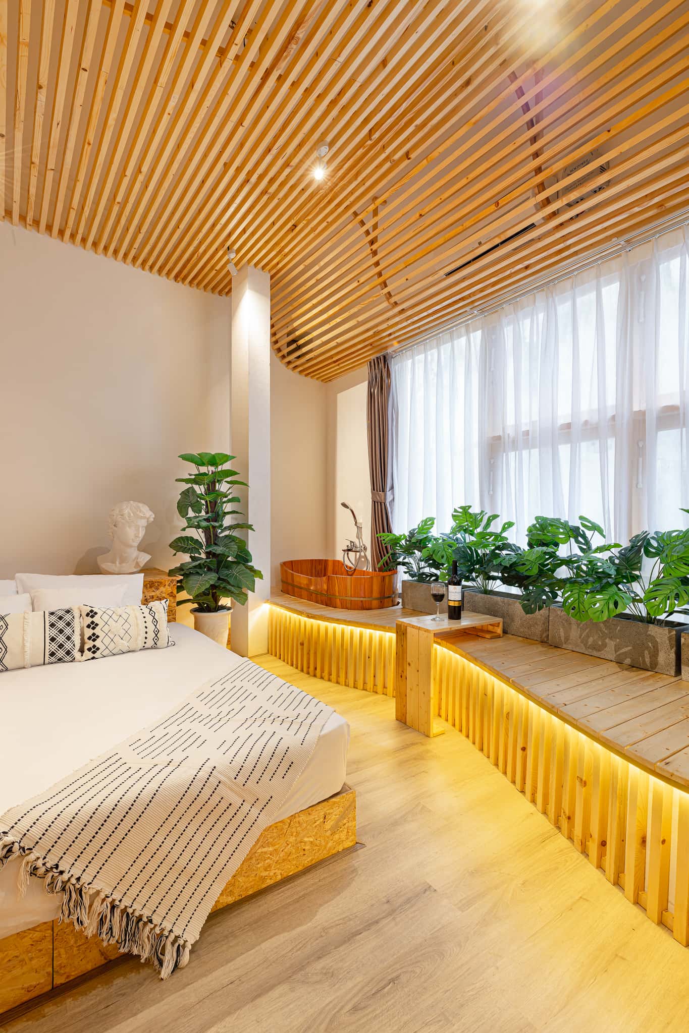 justfly htc4 homestay chat hoan kiem ha noi