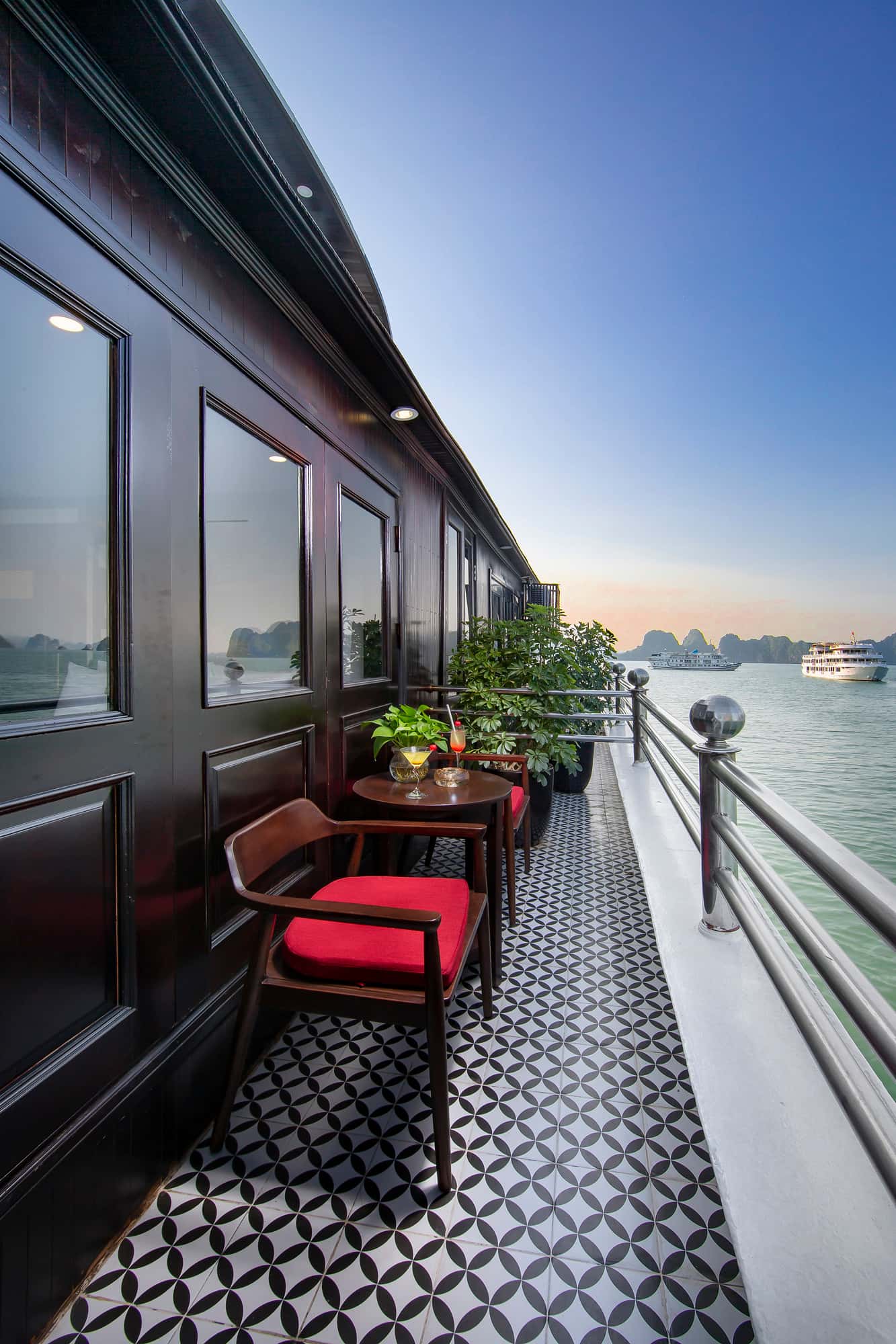 athena royal cruise ha long bay