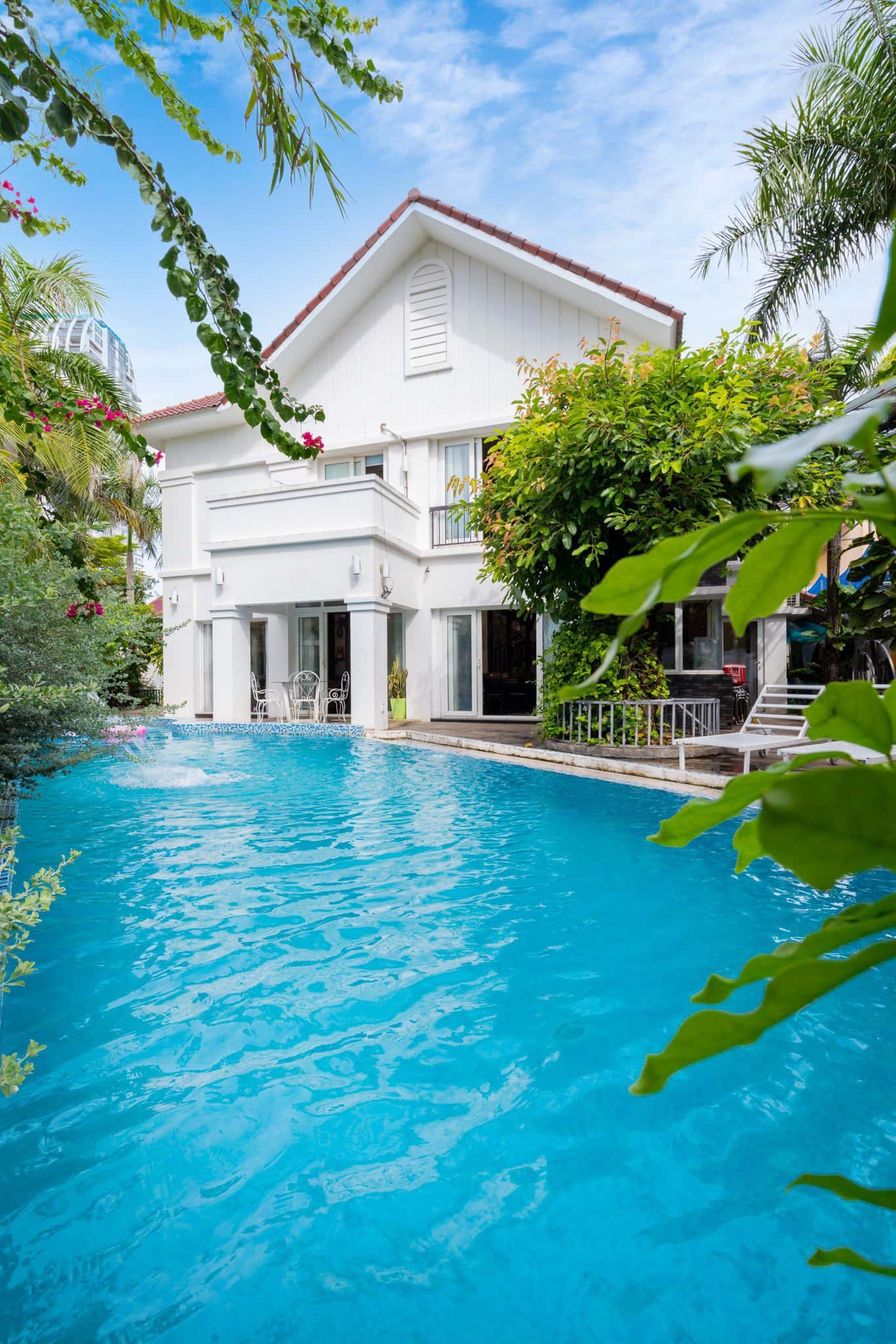 Ghế bể bơi 