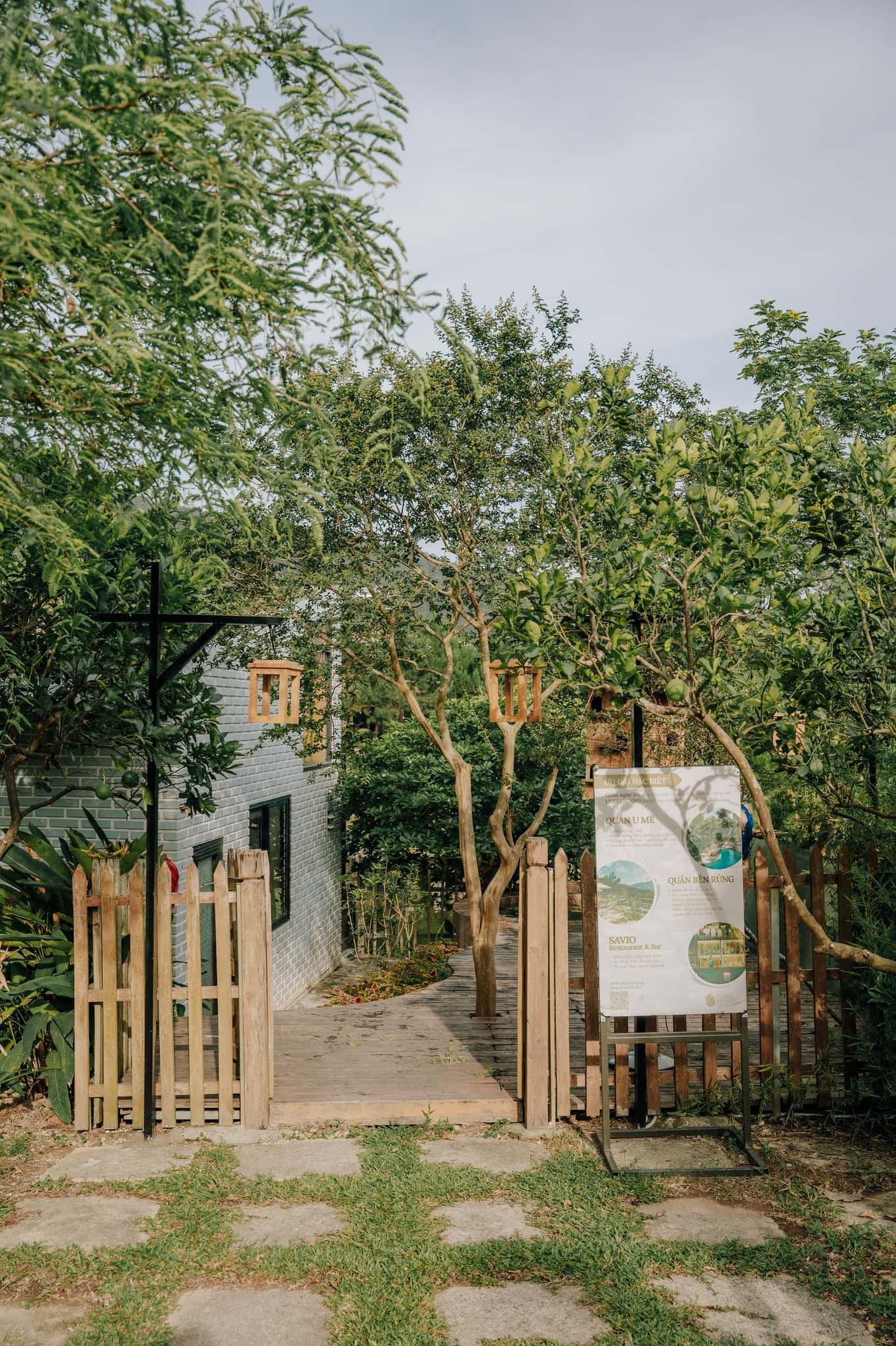 Nhà Bên Hồ (U Lesa Retreat) tại Lâm Trường, Sóc Sơn — ảnh 2