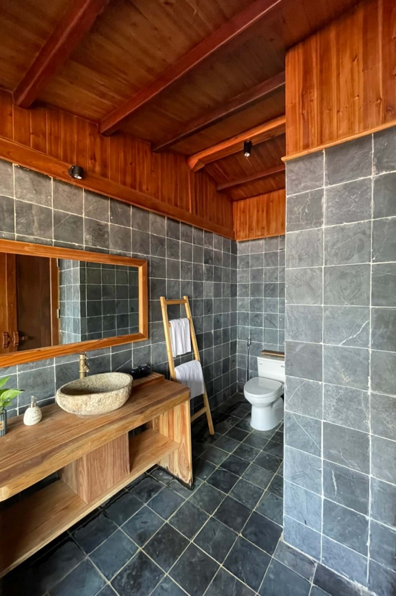 Suite Lake View (Mơ Village) tại Đà Bắc, Hòa Bình — ảnh 7