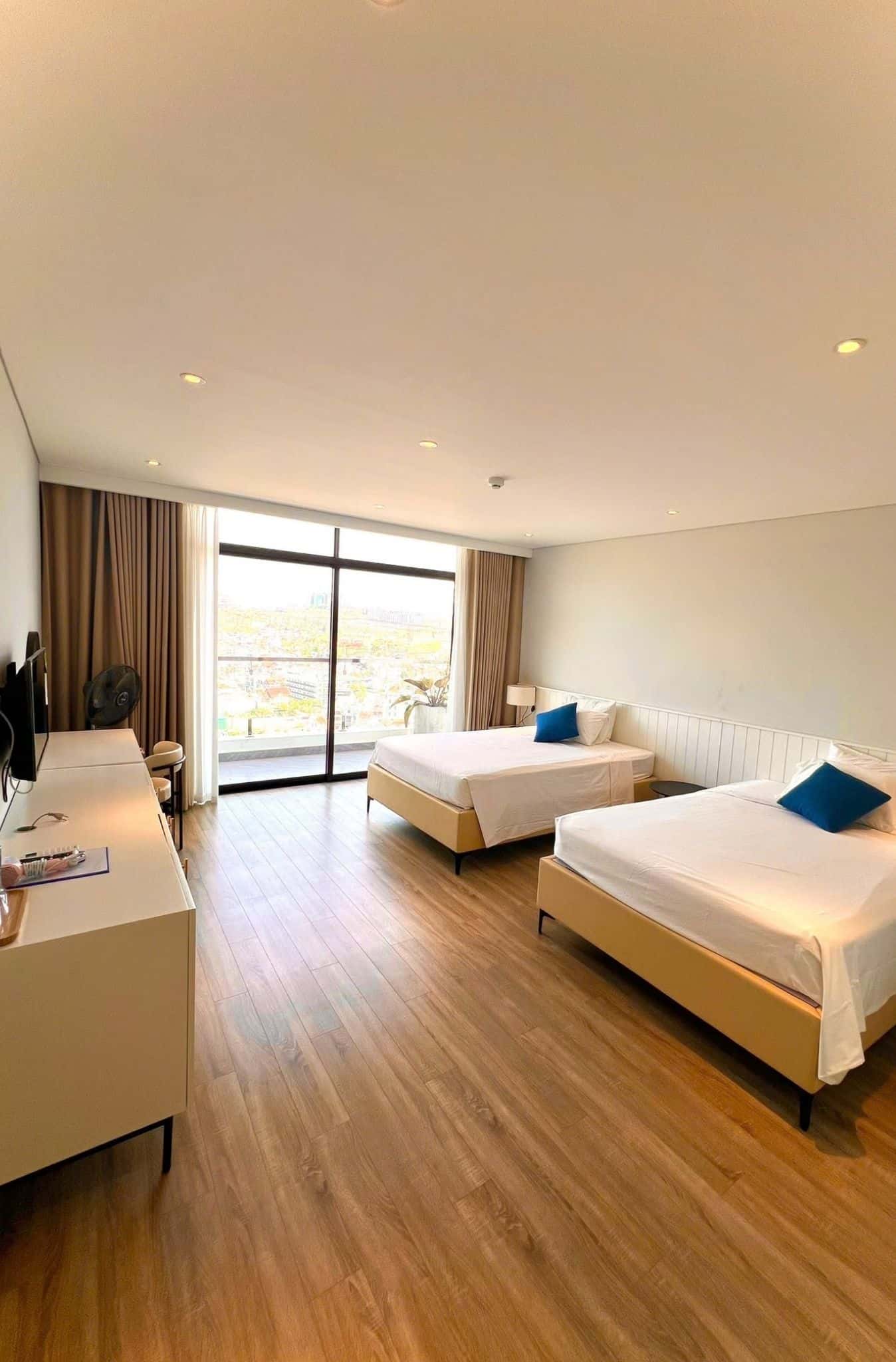 Lullaby Sky Villa - Monaco Bãi Cháy, Hạ Long — photo 47